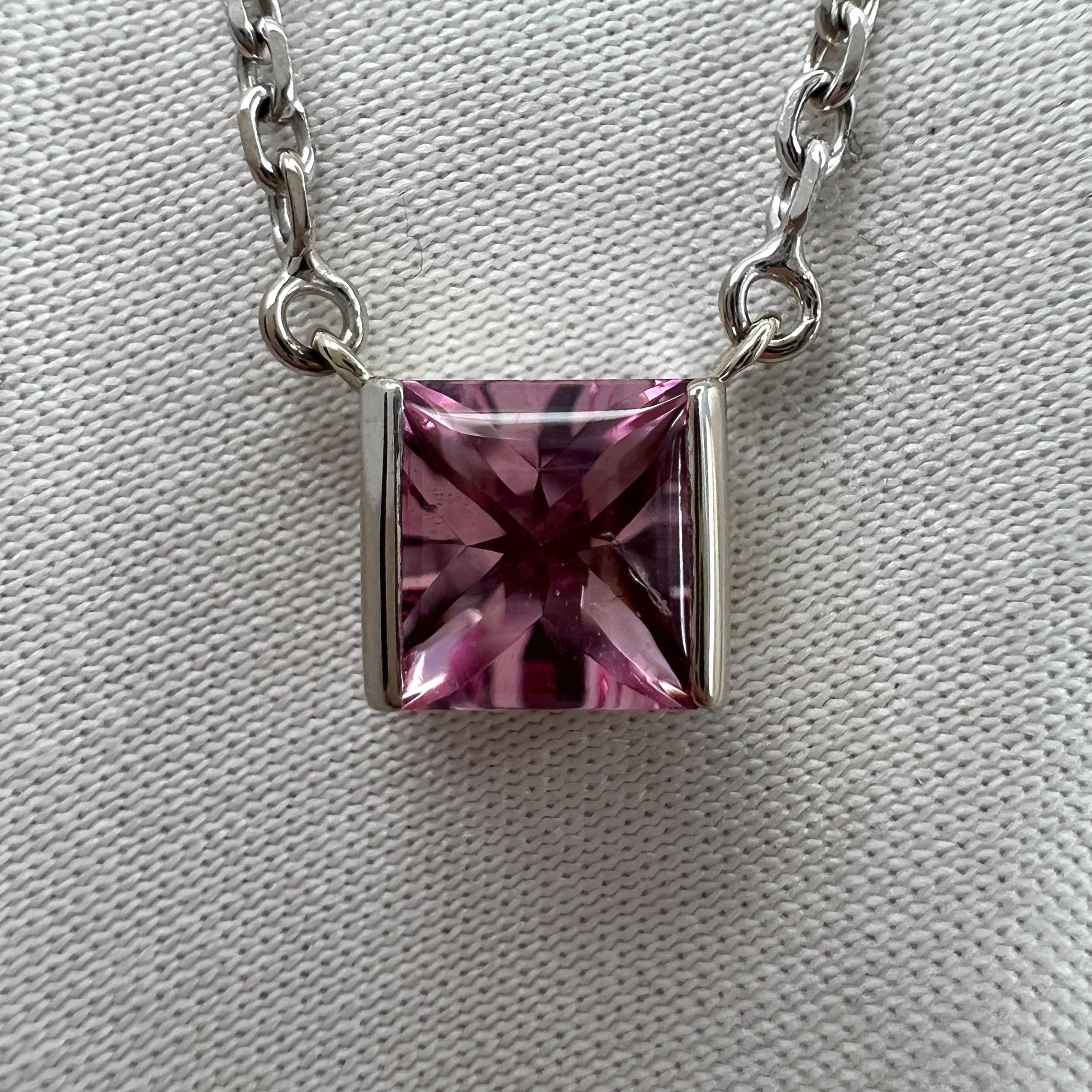 Vintage Pink Rubellite Tourmaline 18 Karat White Gold Pendant Necklace.

Stunning white gold pendant set with a 5.6mm tension set fine pink rubellite tourmaline. 

Fine jewellery houses like Cartier only use the finest of gemstones and this