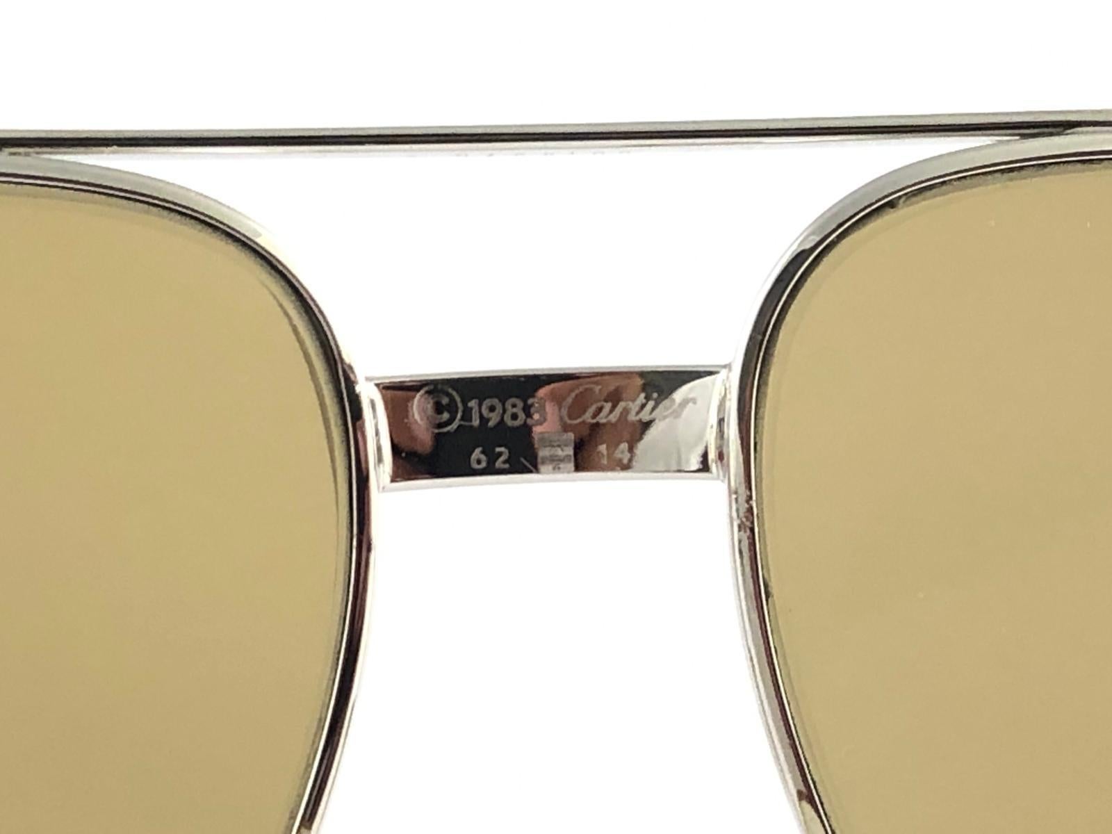 Vintage Cartier Platino 62mm Vendome Oro Espejo Gafas de sol Francia 18k 1983 en venta 4