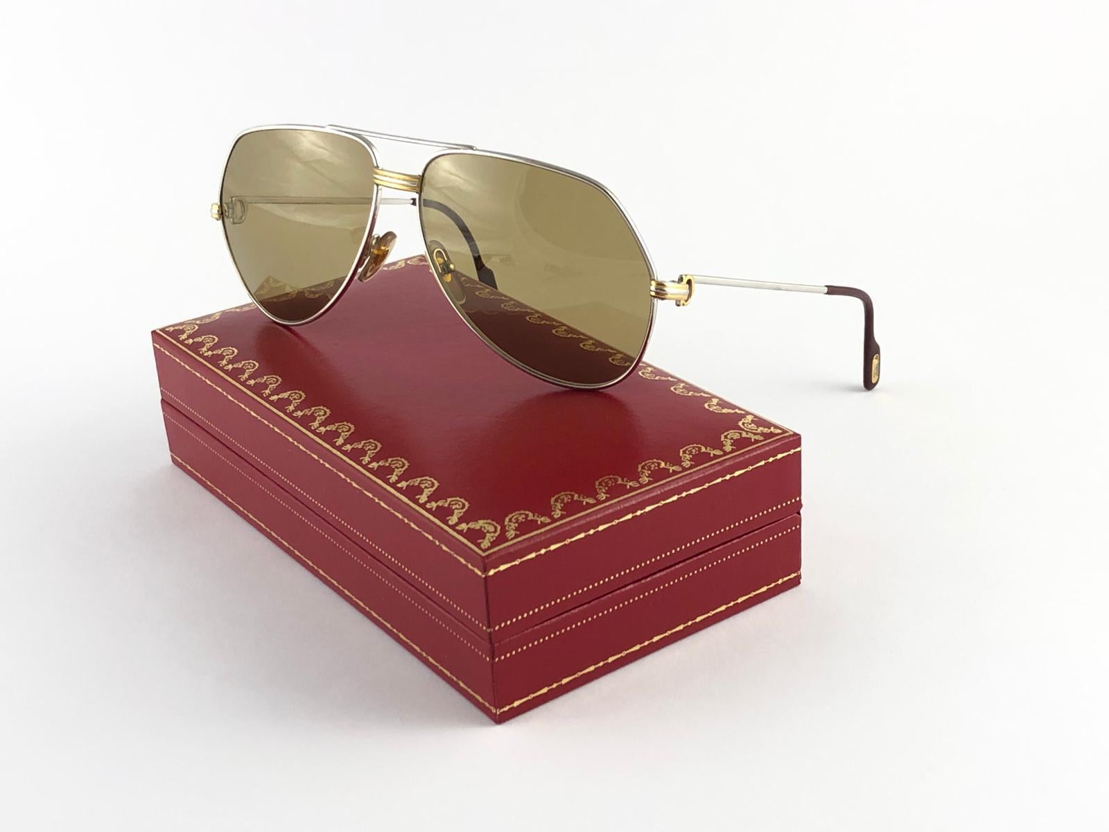 Vintage Cartier Platino 62mm Vendome Oro Espejo Gafas de sol Francia 18k 1983 en venta 5