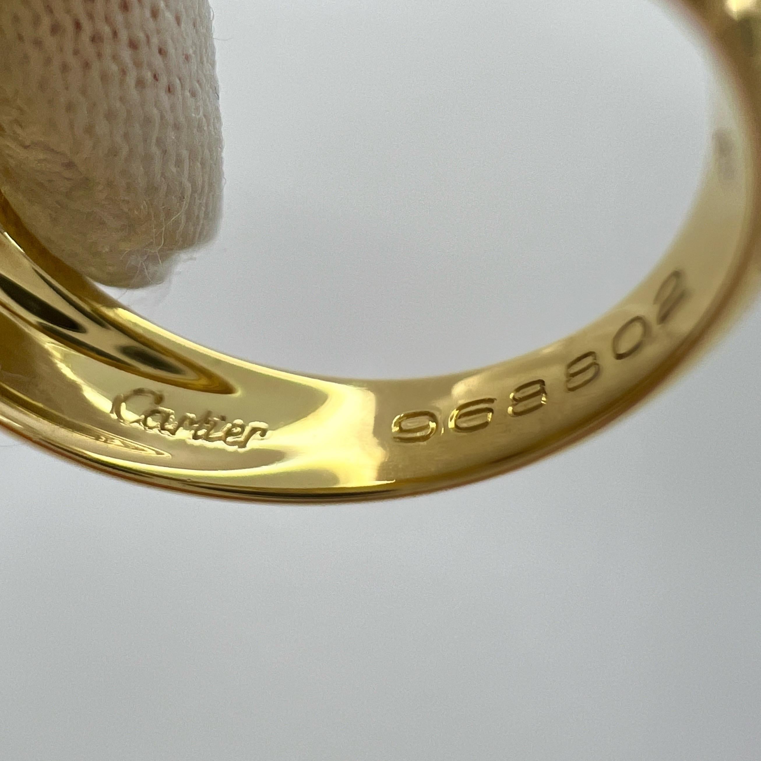 Cartier, bague de style signet en or jaune 18 carats avec rubis rouge taille ronde taille US5,5 4