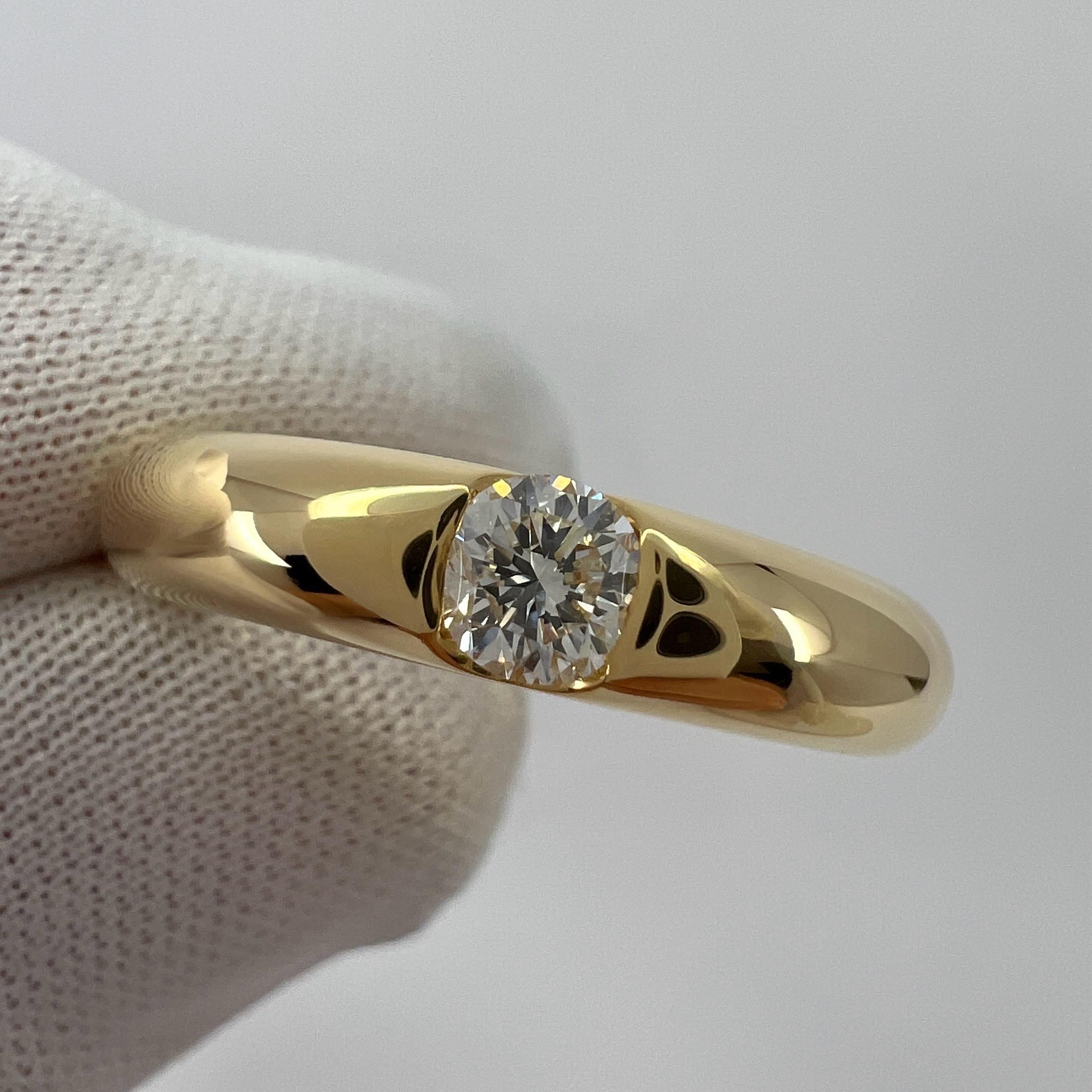 Vintage Cartier Round Diamond Ellipse 18k Yellow Gold Solitaire Band Ring US5 49 In Excellent Condition For Sale In Birmingham, GB