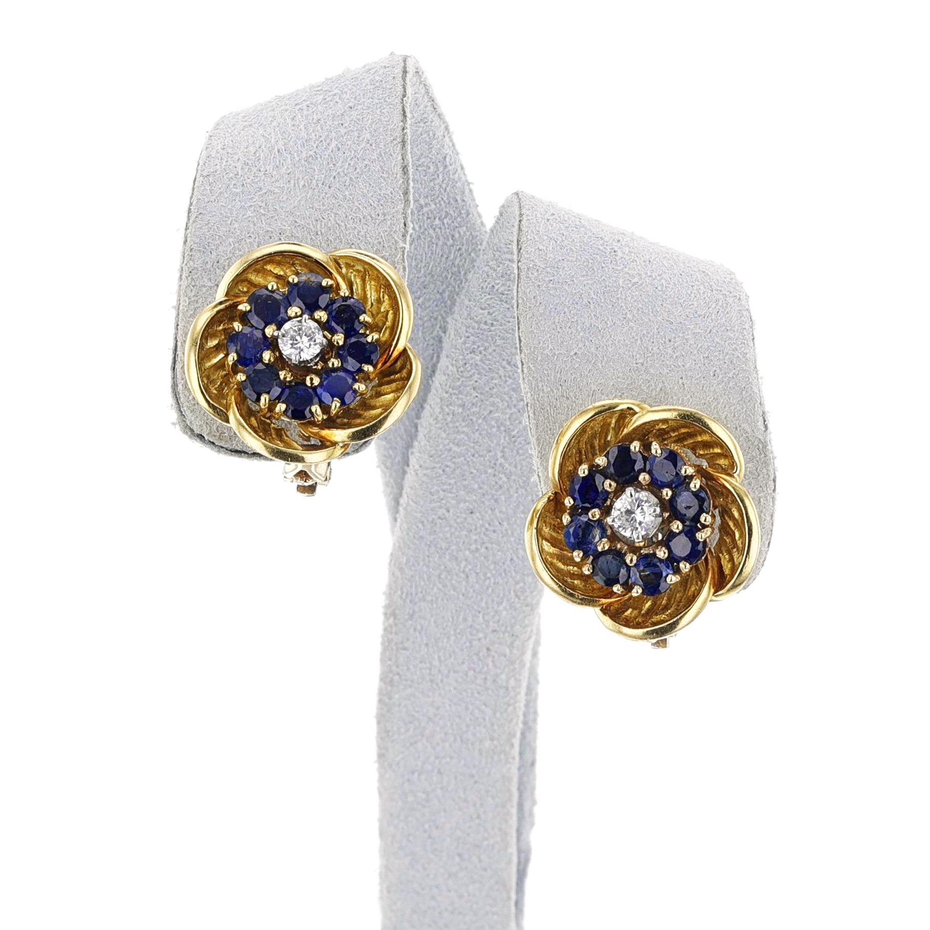 Women's or Men's Vintage Cartier Sapphire and Diamond Floral Pendant Brooch and Earring Set For Sale