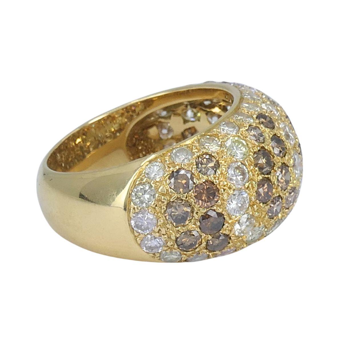 Donna Anello Cartier Sauvage d'epoca in oro bianco marrone con pavé di diamanti a cupola in vendita