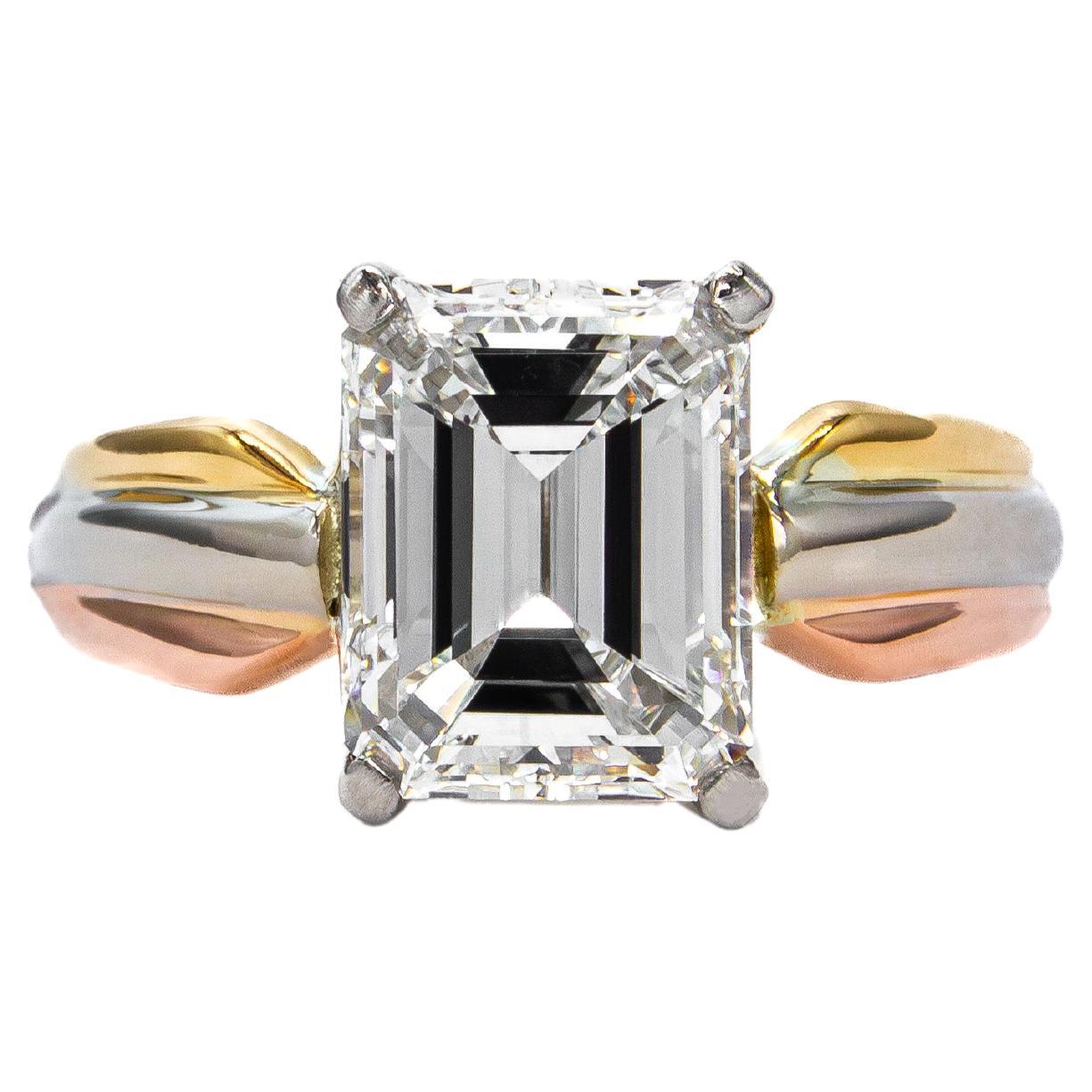 Vintage Cartier signiert 1,92 Karat F VVS1 Smaragdschliff Dreifarbig Trinity Solitaire im Angebot