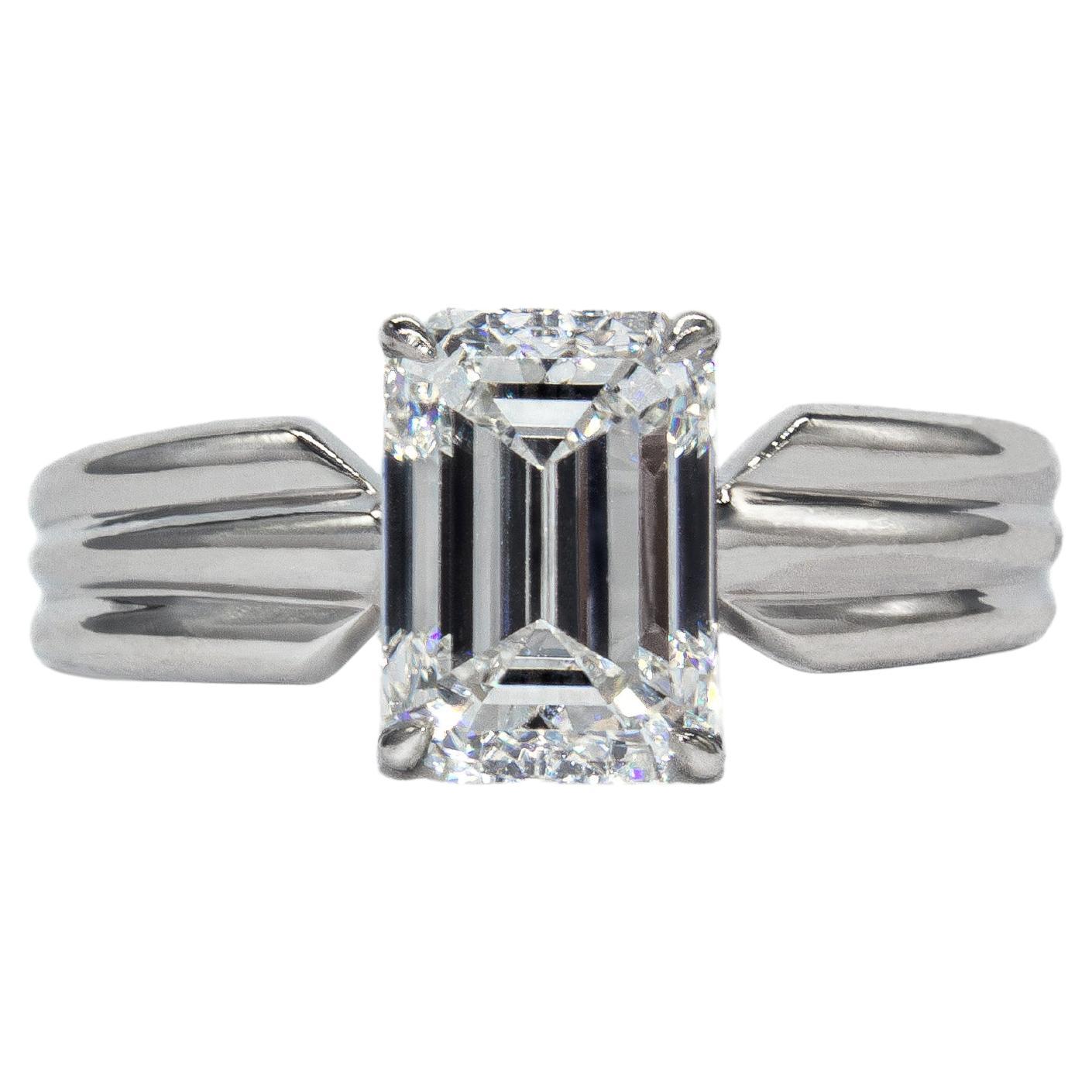 Vintage Cartier firmato 2,11 carati F VS1 taglio smeraldo Trinity Solitaire