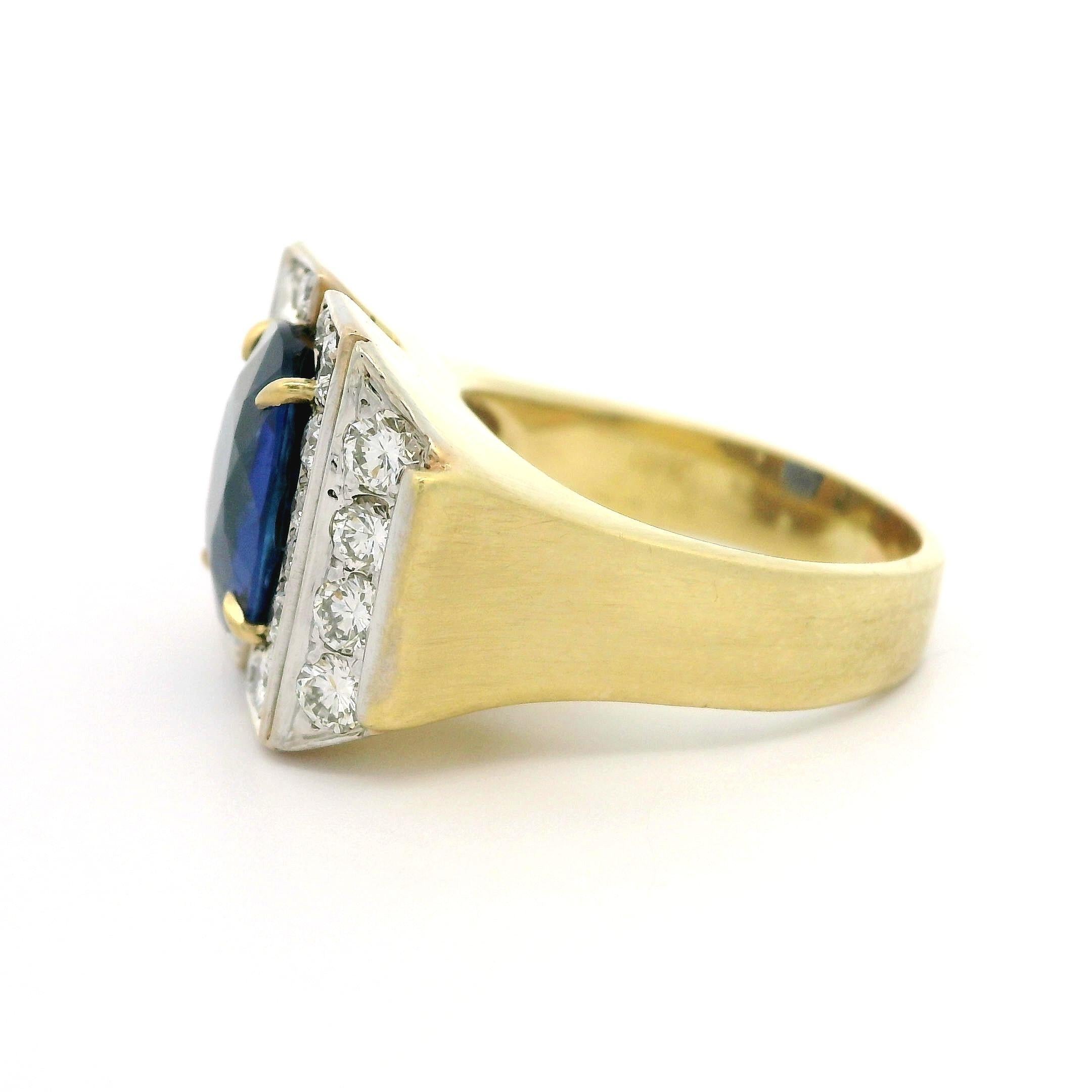 Vintage Cartier Solid Gold 4.64ctw AGL No Heat Oval Sapphire Diamond Ring w/ Box For Sale 2