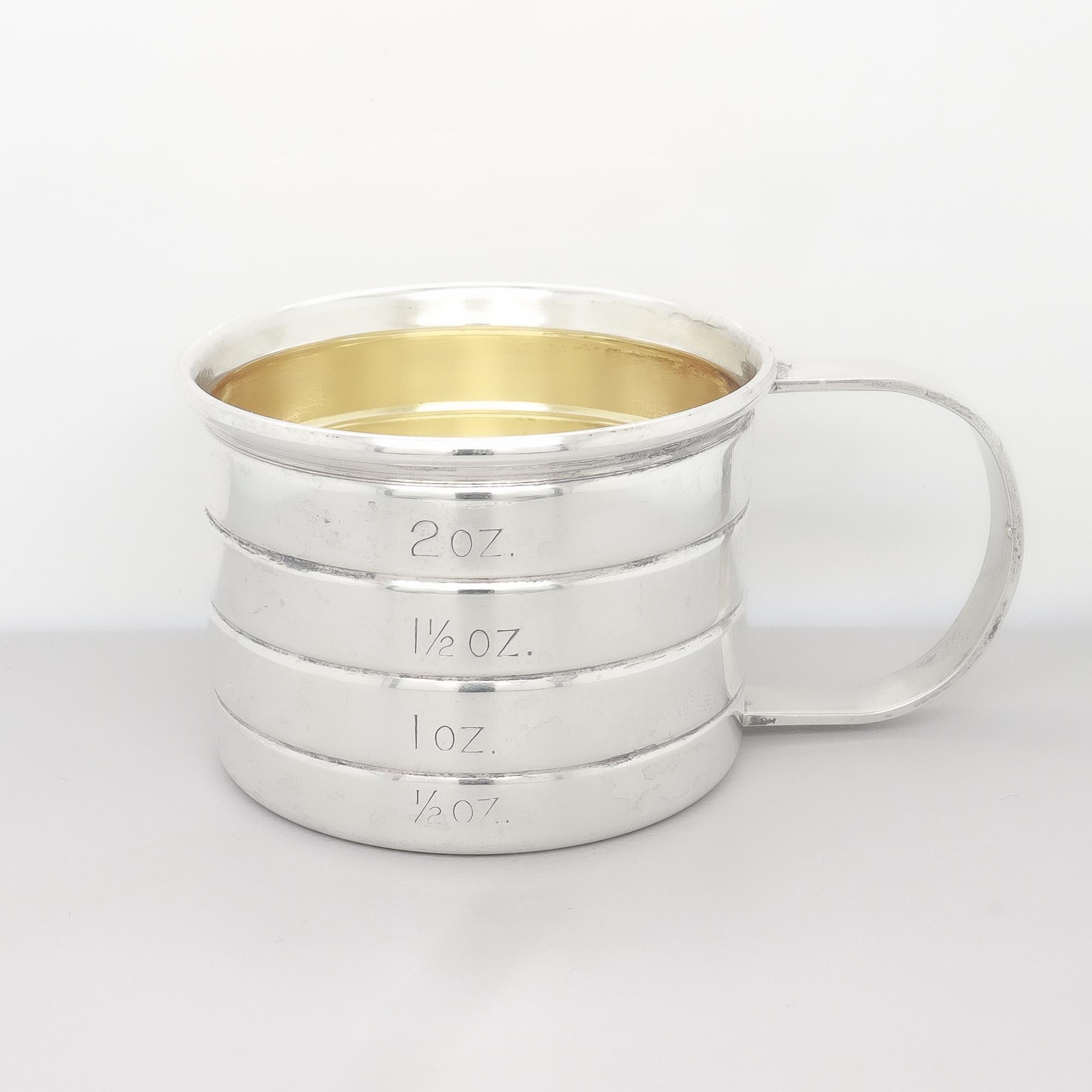 Dorato Misuratore da bar / Jigger d'epoca in argento sterling di Cartier in vendita