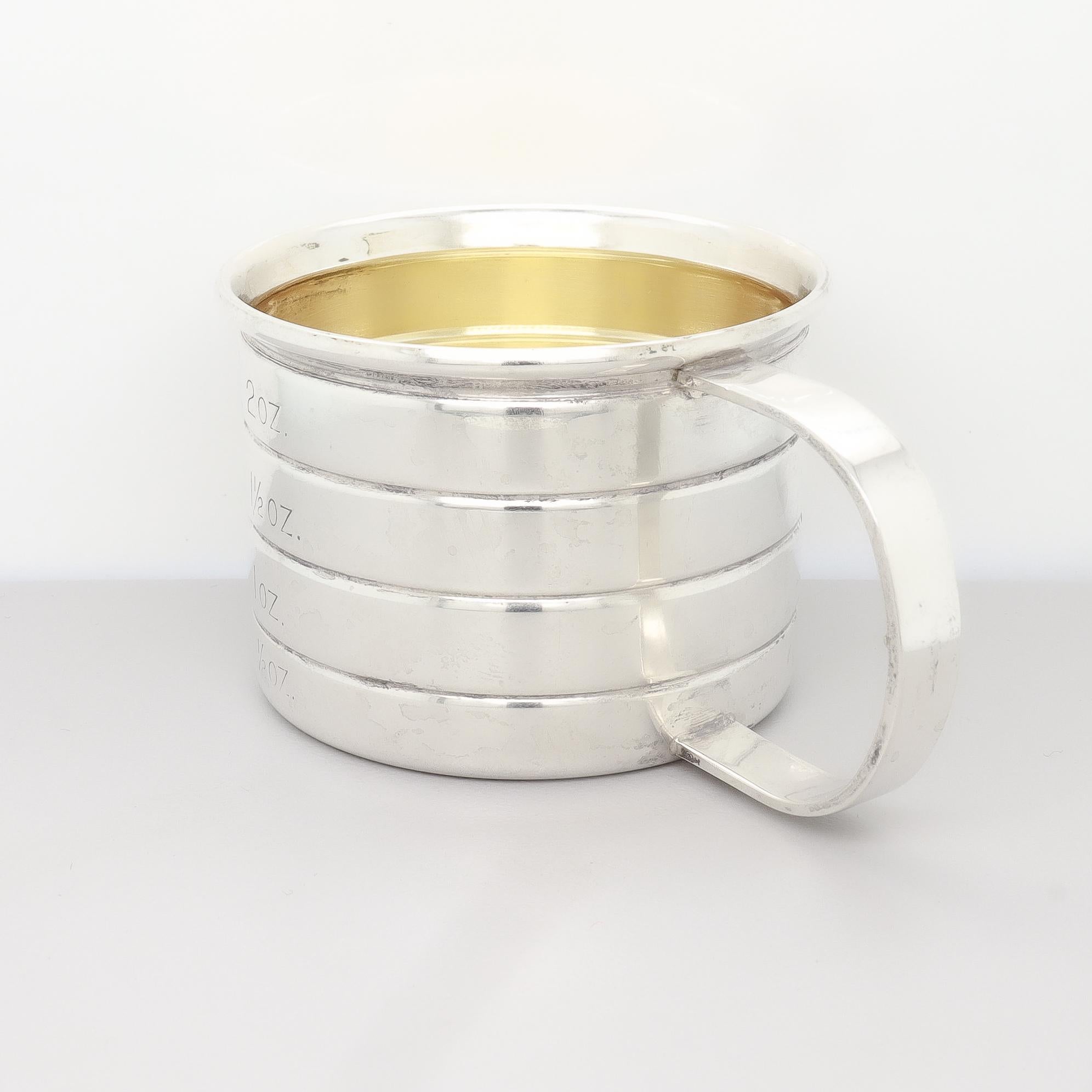 Argento 925 Misuratore da bar / Jigger d'epoca in argento sterling di Cartier in vendita