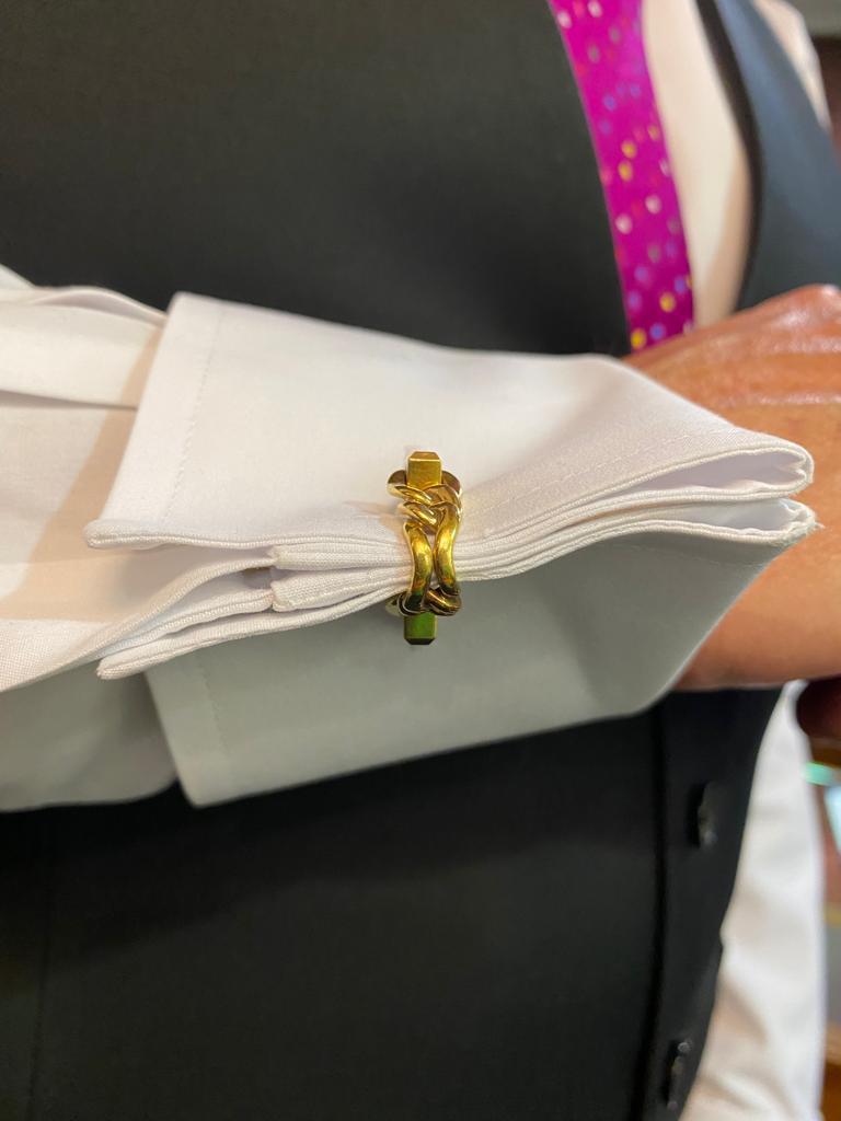 cartier gold cufflinks