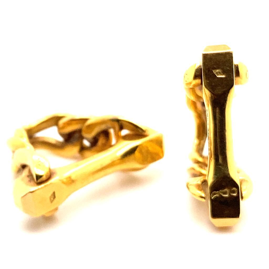 Men's Vintage Cartier Stirrup Cufflinks Twisted 18 Karat Yellow Gold, Circa 1950 For Sale