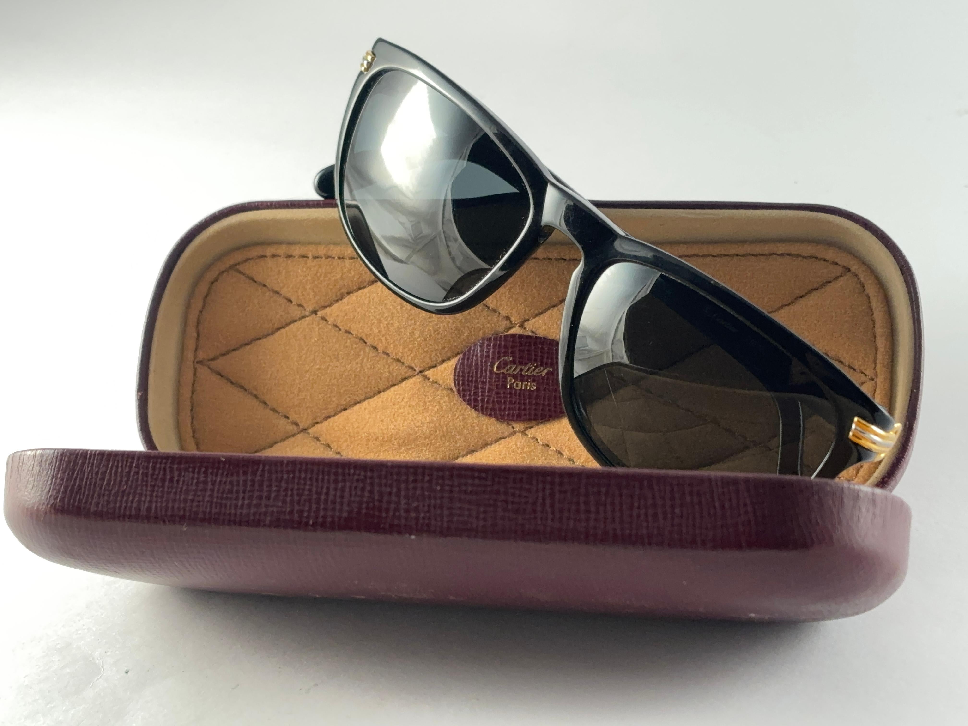 Vintage Cartier Sonnenuntergang Schwarz Medium Sonnenbrille 18k Gold Frankreich 1991 (Braun) im Angebot