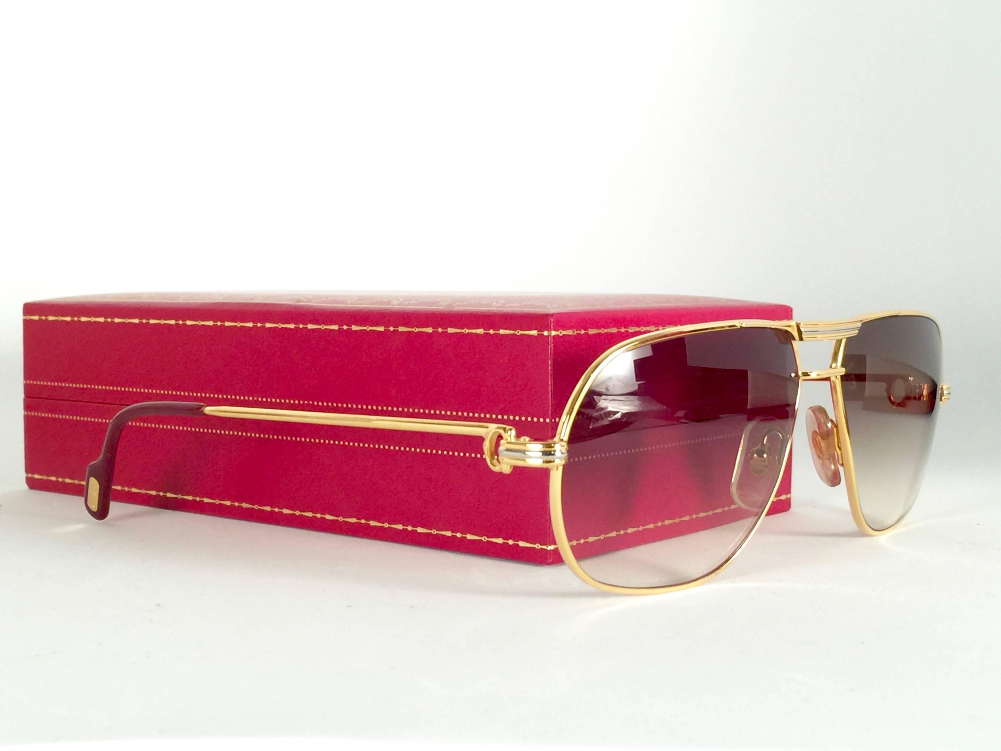 Vintage Cartier Tank 59mm Medium Gradient Vendome Sunglasses 18k Sunglasses In Excellent Condition In Baleares, Baleares