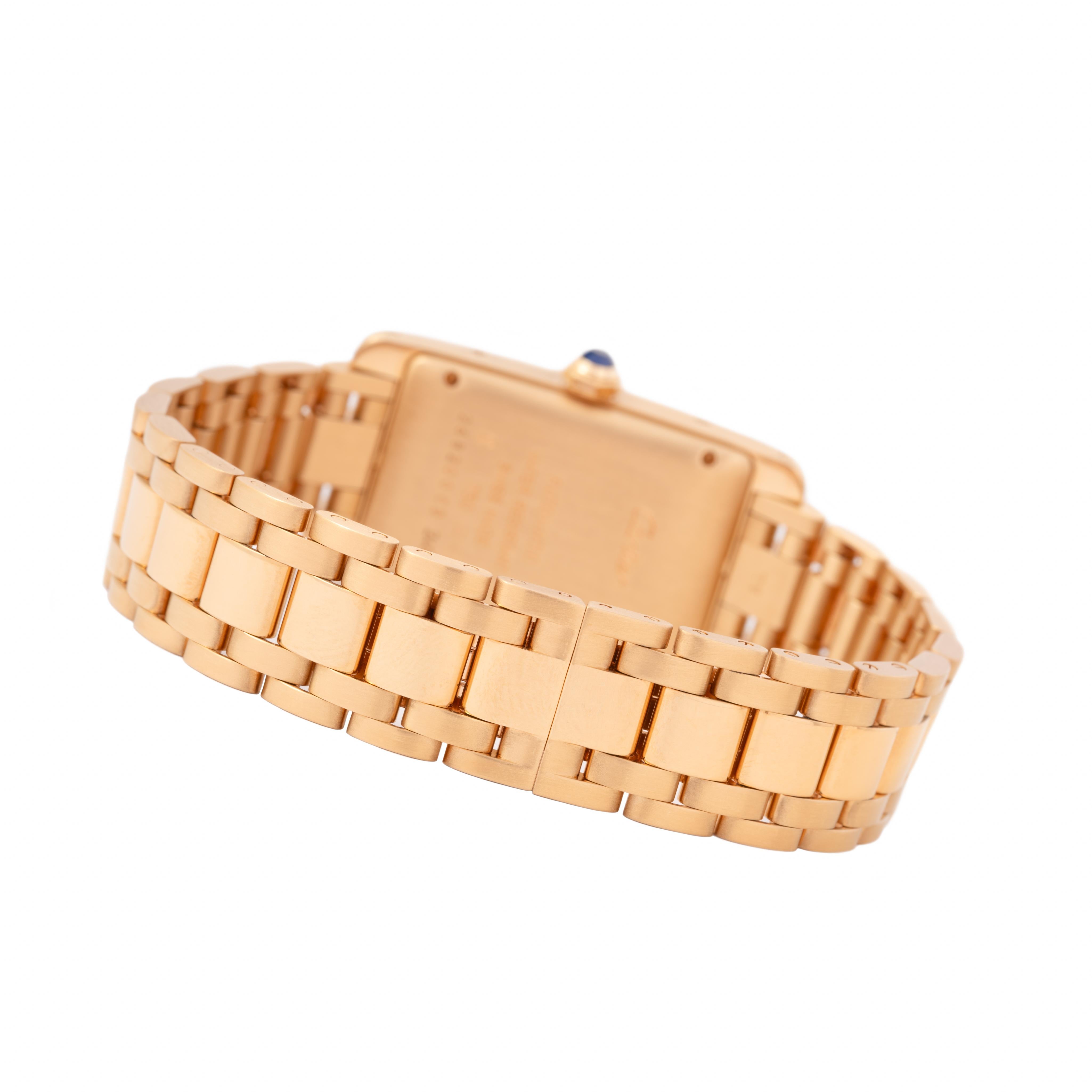 Women's or Men's Vintage Cartier Tank Américaine 18 Karat Yellow Gold Model W26035K2 Automatic