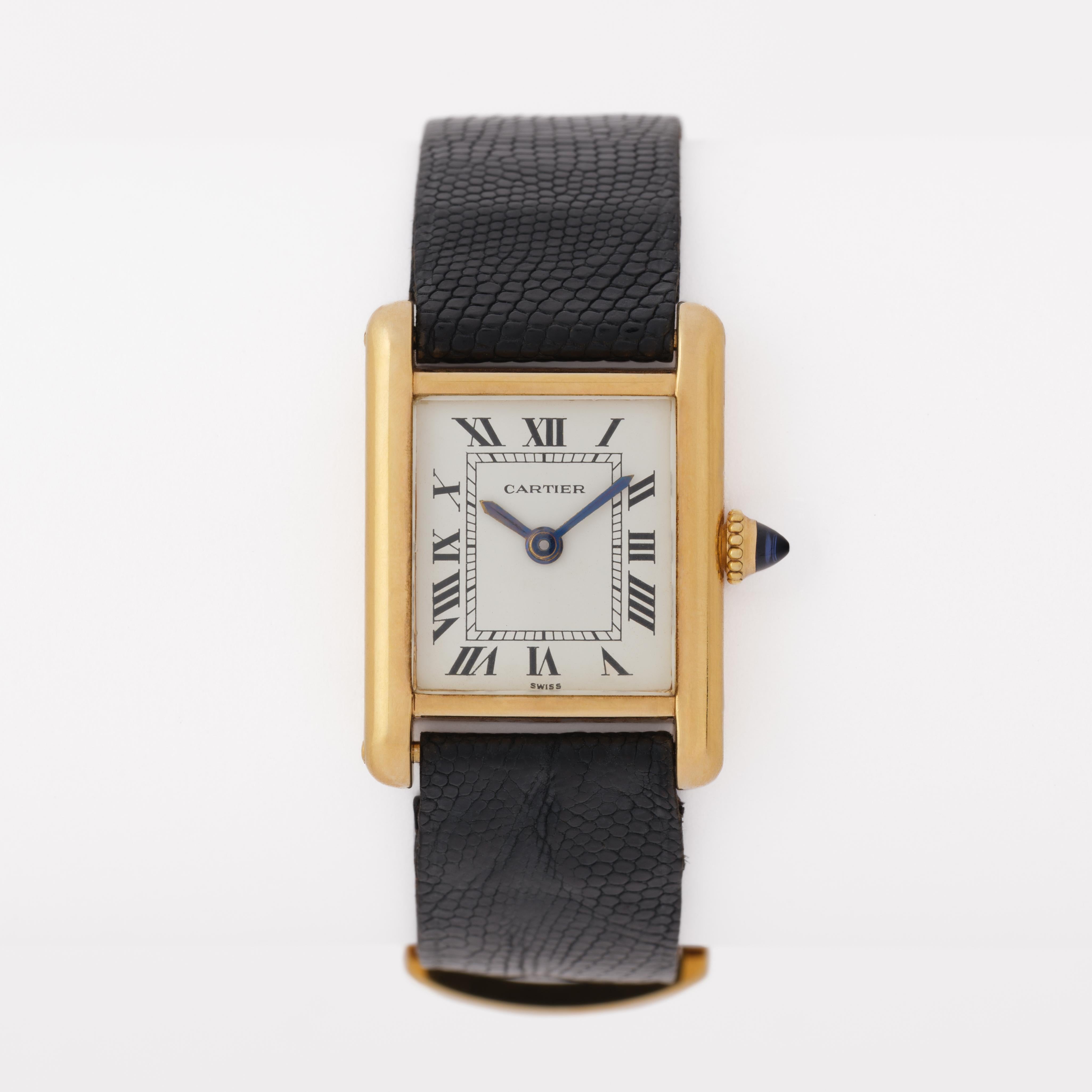 Vintage Cartier Tank Louis Modell 7808 18k Gelbgold auf Deployment Schnalle im Zustand „Gut“ im Angebot in New York, NY