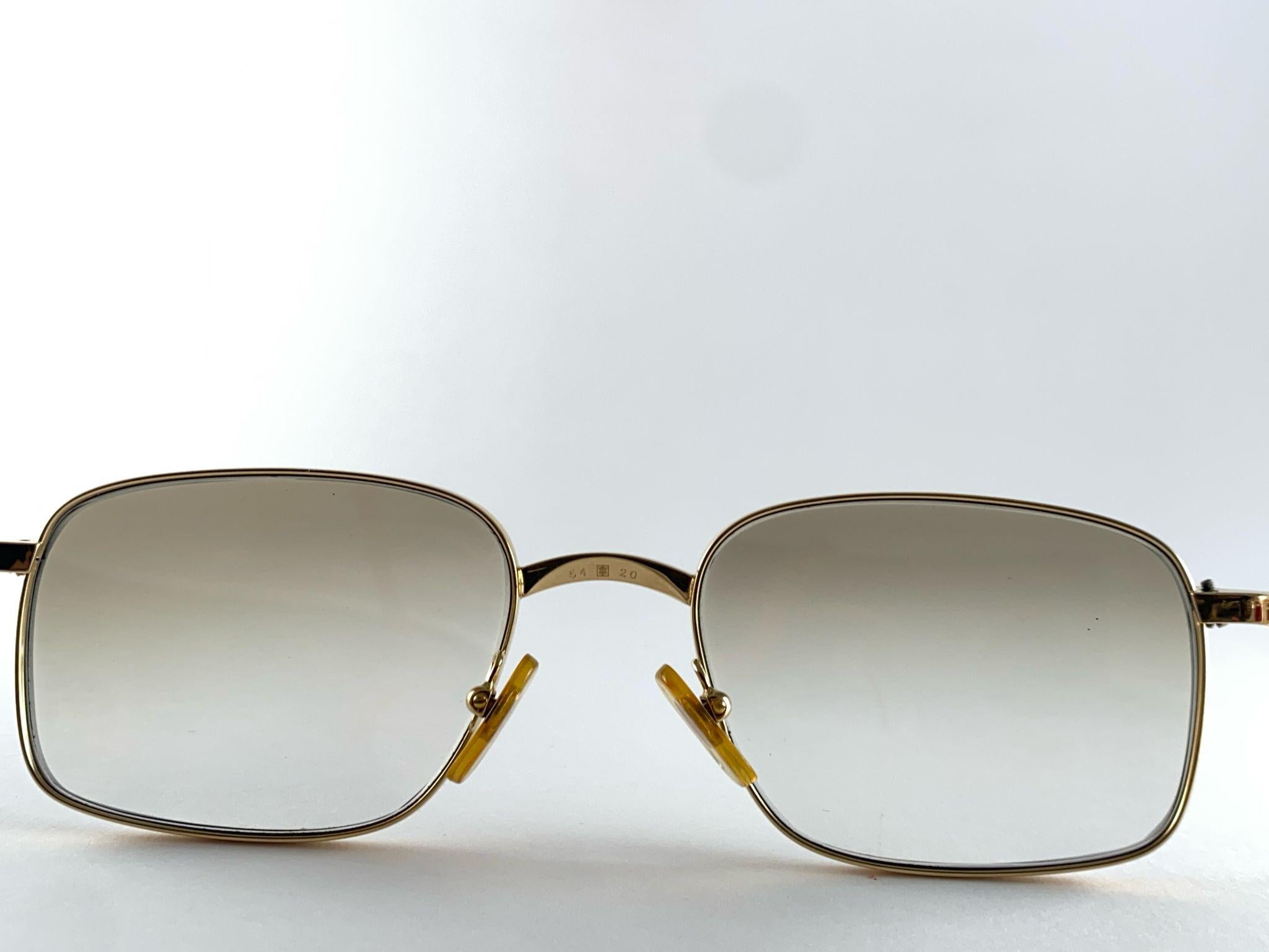 Women's or Men's Vintage Cartier Temper 54mm 18k Gold Sunglasses Made in France For Sale