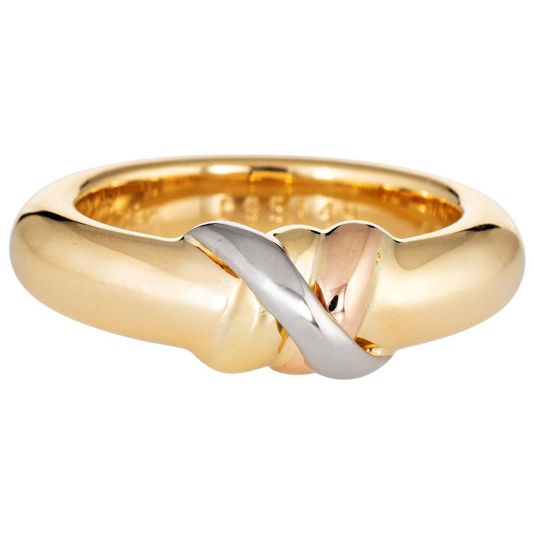 Vintage Cartier Trinity Band 1995 18 Karat Tri Gold Estate Signed Ring For  Sale at 1stDibs | cartier tri color ring, jean cocteau trinity ring, ring  1995