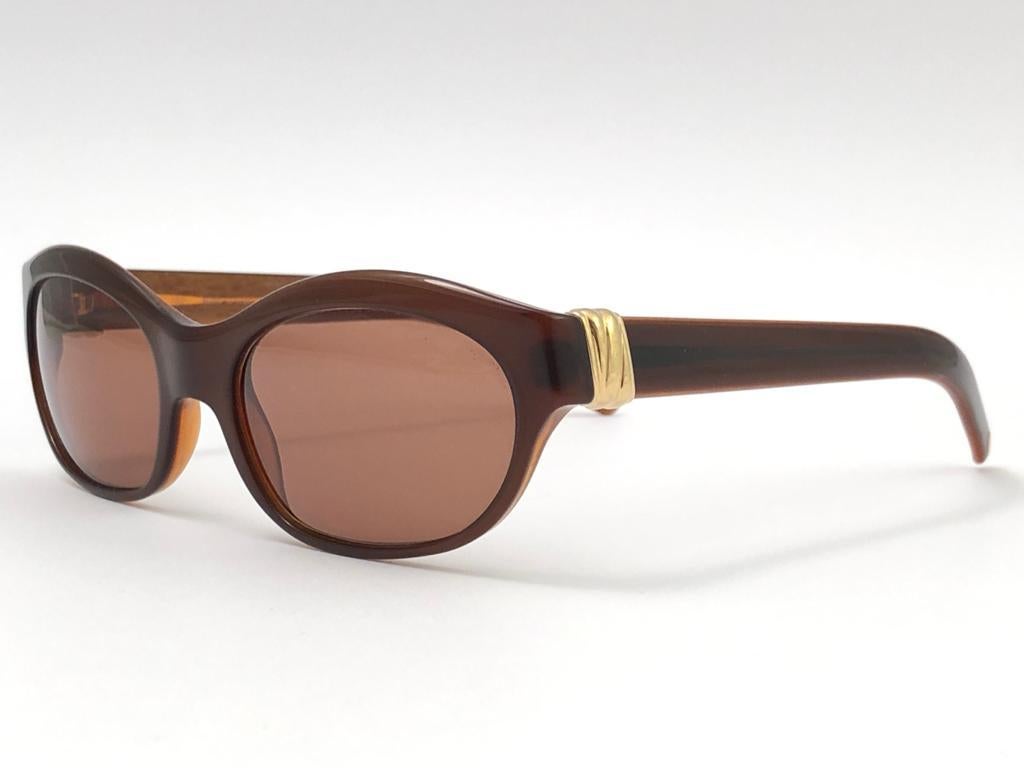 Marron Lunettes de soleil vintage Cartier Trinity Brown 18k Gold Plated Accents 1990 France en vente