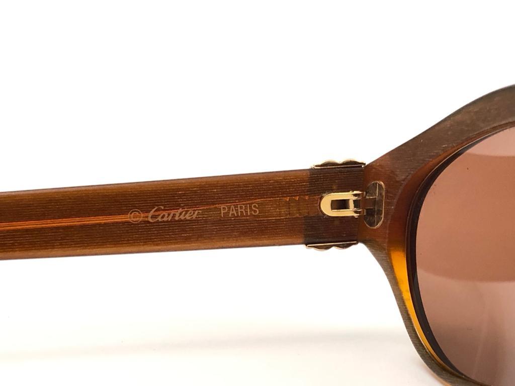 Marron Lunettes de soleil vintage Cartier Trinity Brown 18k Gold Plated Accents 1990 France en vente