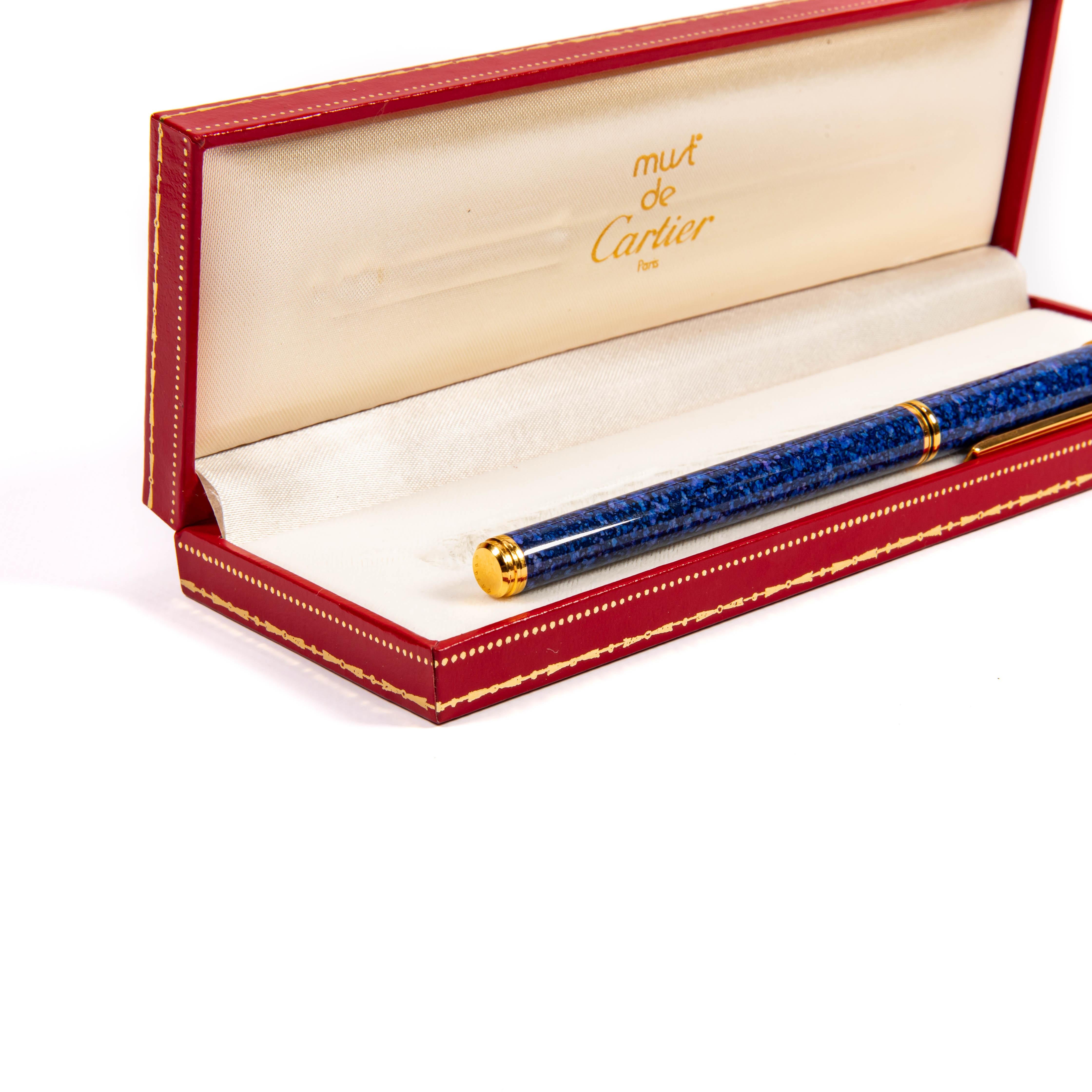 Vintage Cartier Trinity Füllfederhalter Lapiz Lazuli in Box 1999 im Zustand „Neu“ im Angebot in DELFT, NL