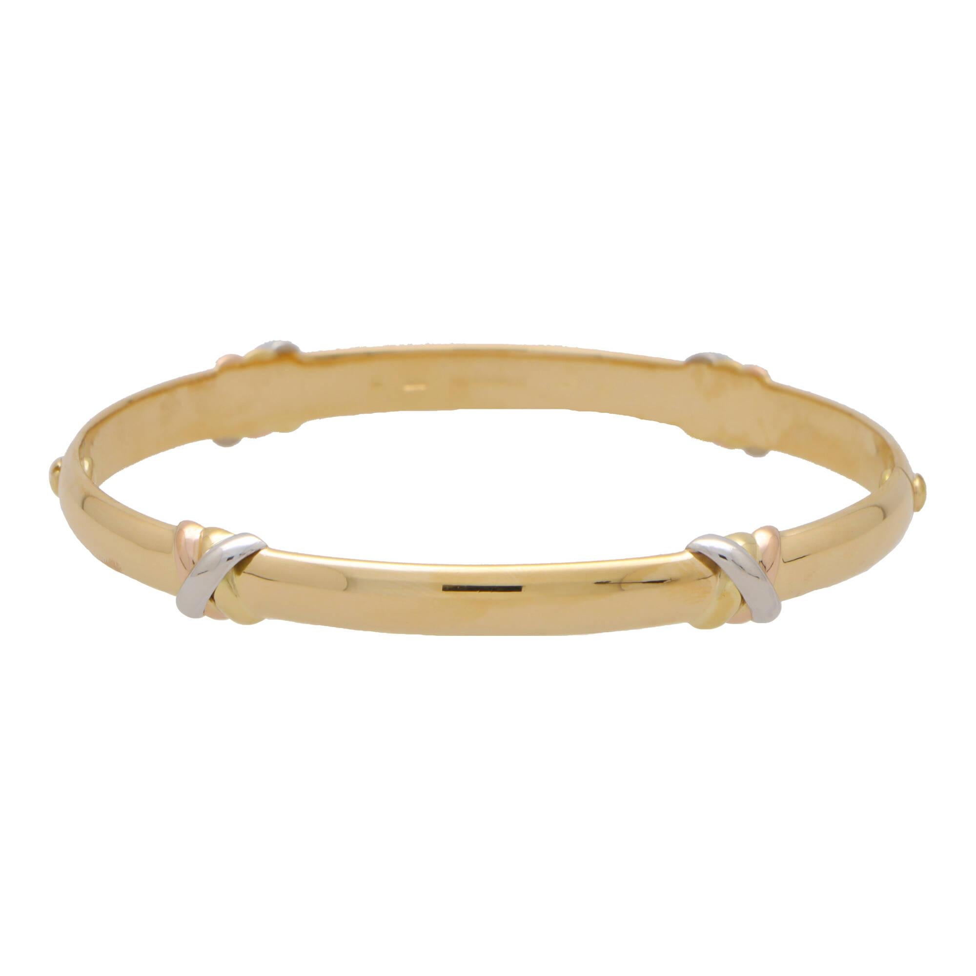Women's or Men's Vintage Cartier 'Trinity Kiss' Screw Bangle Set in 18k Yellow, Rose & White Gold For Sale