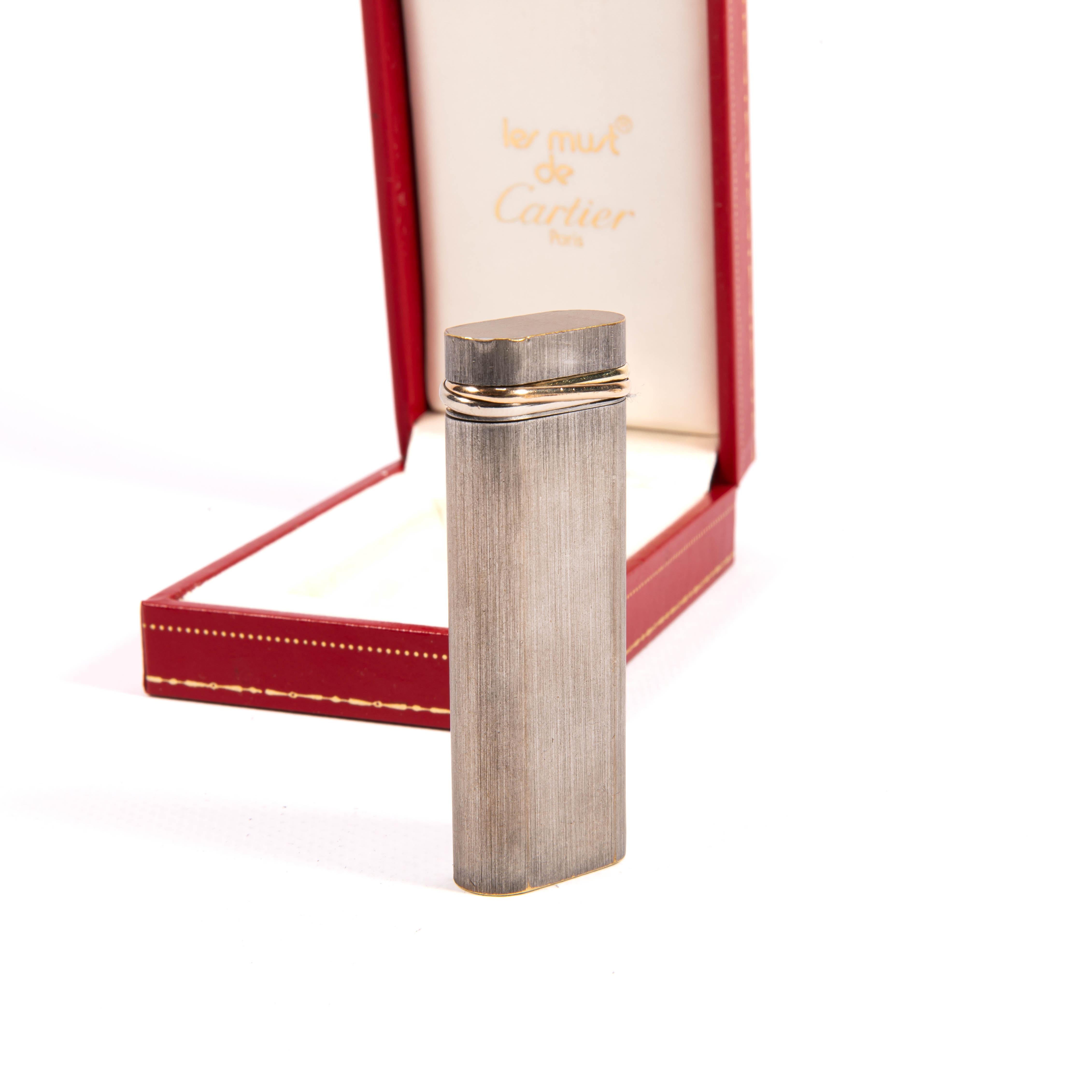 CARTIER Trinity Lighter plaqué argent dans sa boîte des années 1970 Unisexe en vente