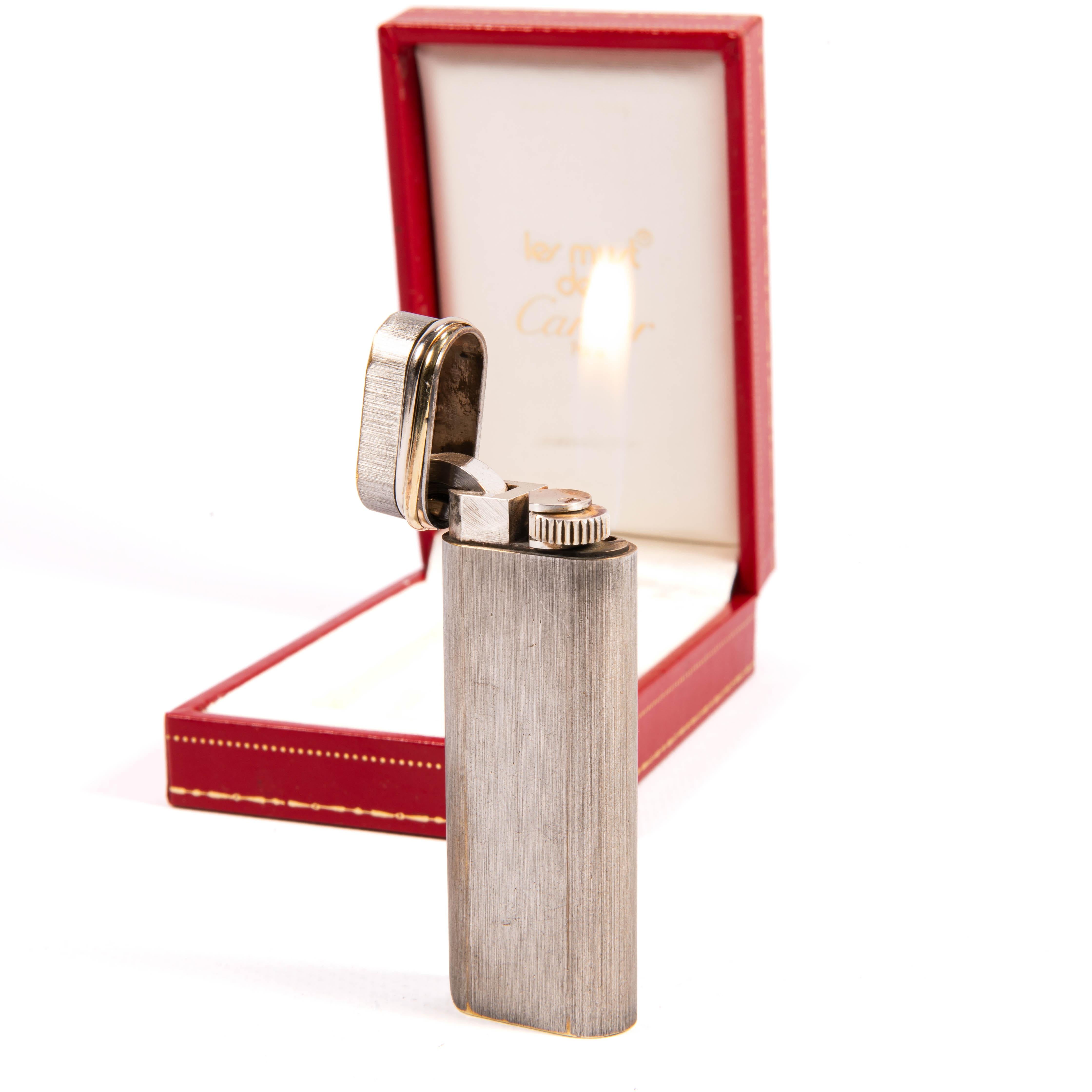 CARTIER Trinity Lighter plaqué argent dans sa boîte des années 1970 en vente 3