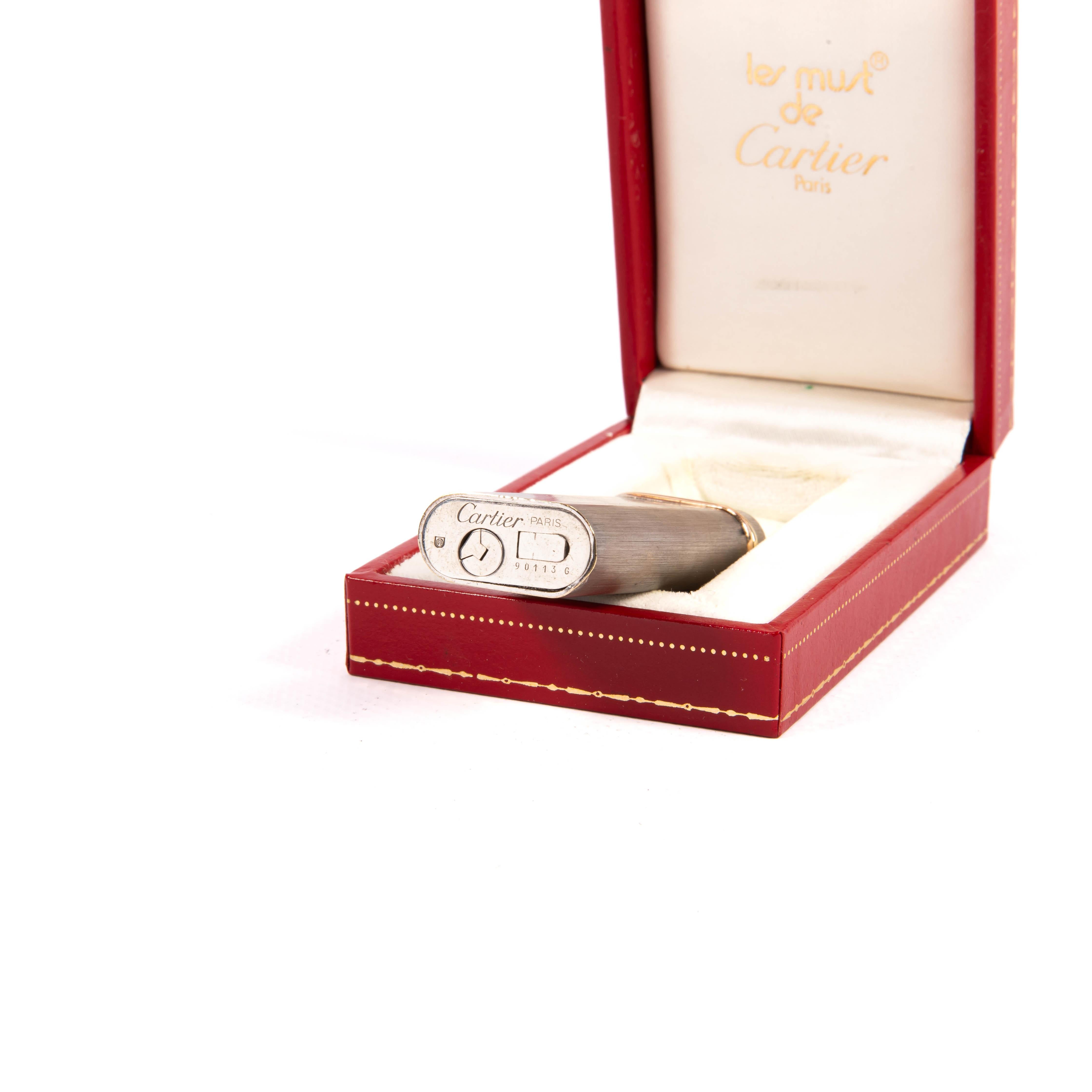 CARTIER Trinity Lighter plaqué argent dans sa boîte des années 1970 en vente 5