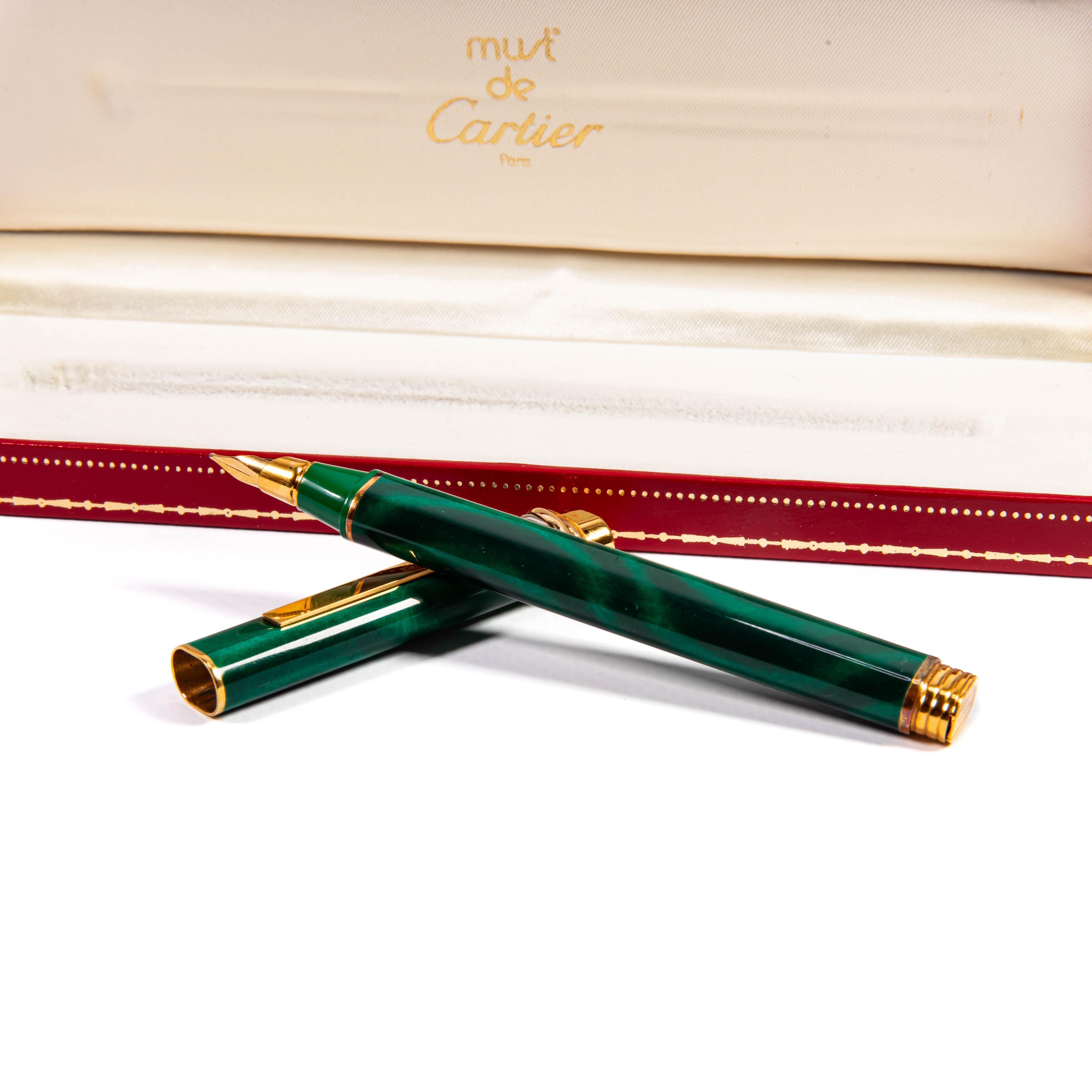 Vintage Cartier Vendome Füllfederhalter Malachit in Box 1997 für Damen oder Herren im Angebot