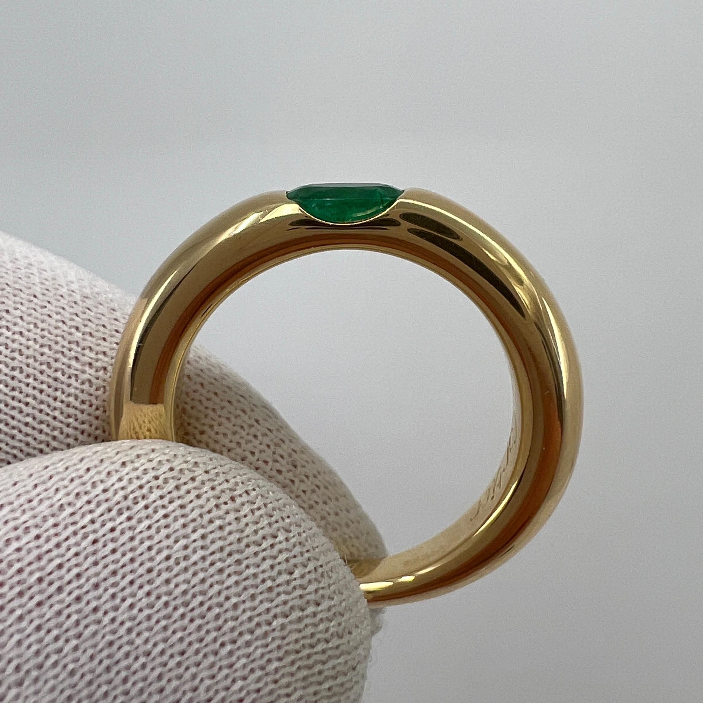 Vintage Cartier Vivid Green Emerald Ellipse 18k Yellow Gold Solitaire Ring 3