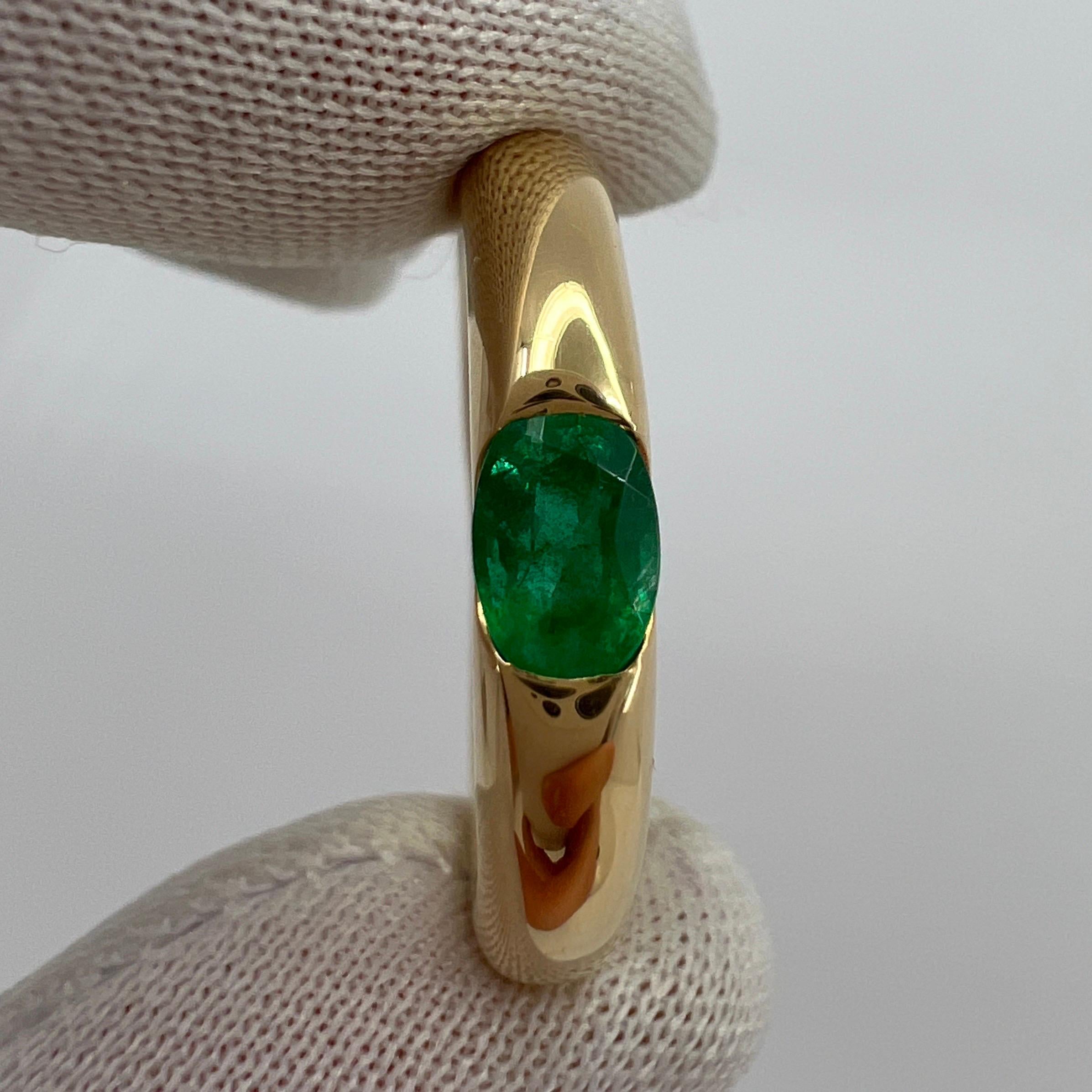 Vintage Cartier Vivid Green Emerald Ellipse 18k Yellow Gold Solitaire Ring 1