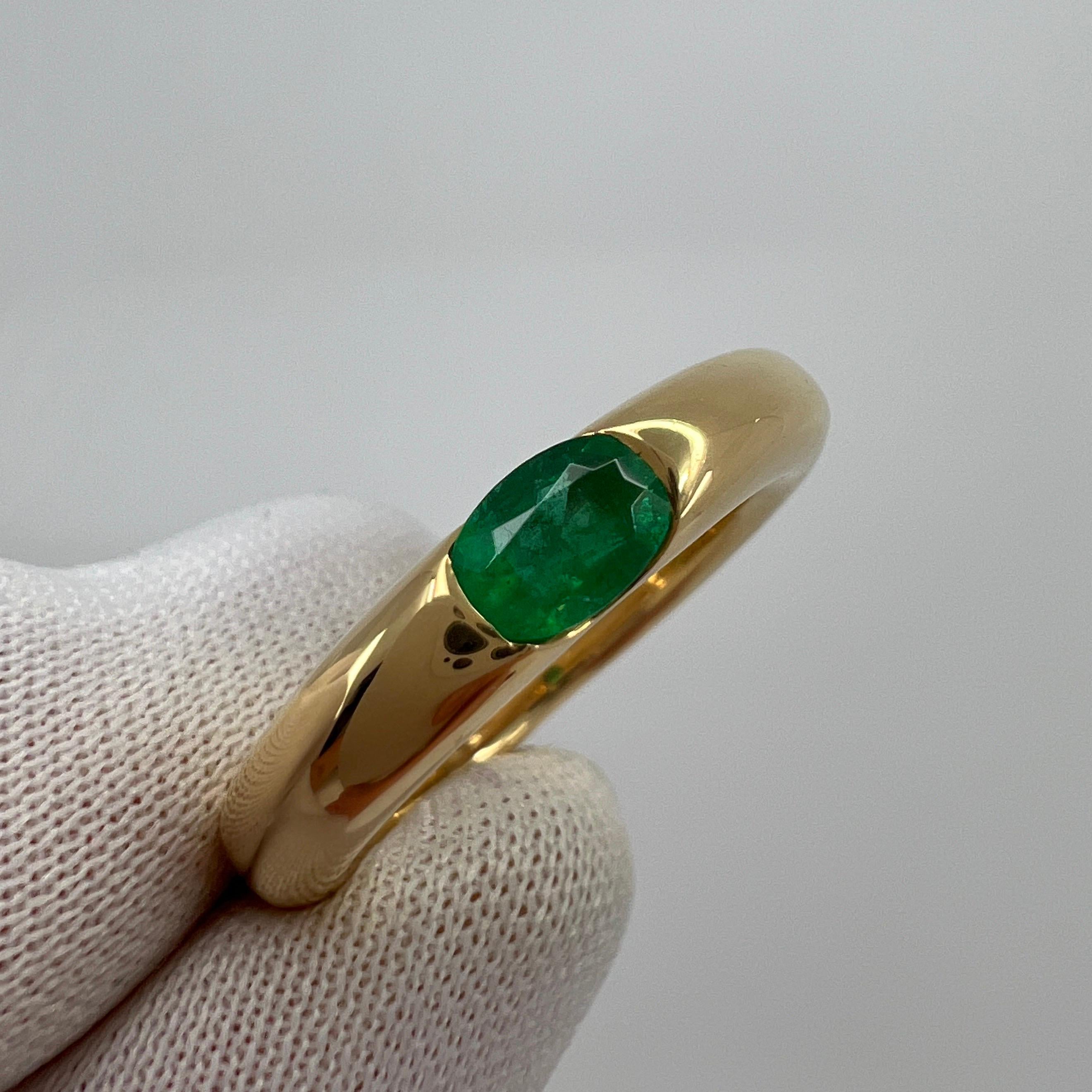 Vintage Cartier Vivid Green Emerald Ellipse 18k Yellow Gold Solitaire Ring 2