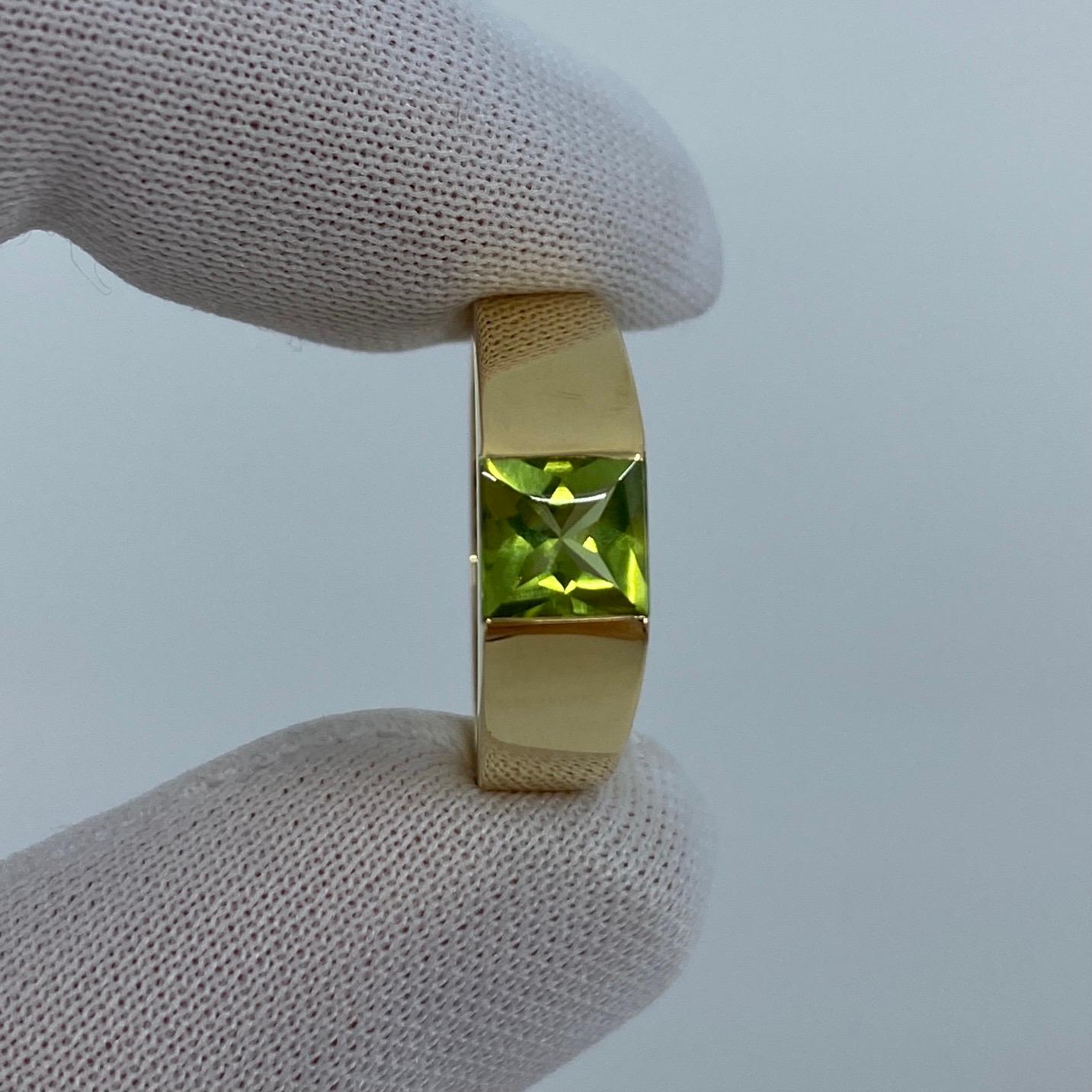 Vintage Cartier Vivid Green Peridot 18 Karat Yellow Gold Tank Band Ring 2