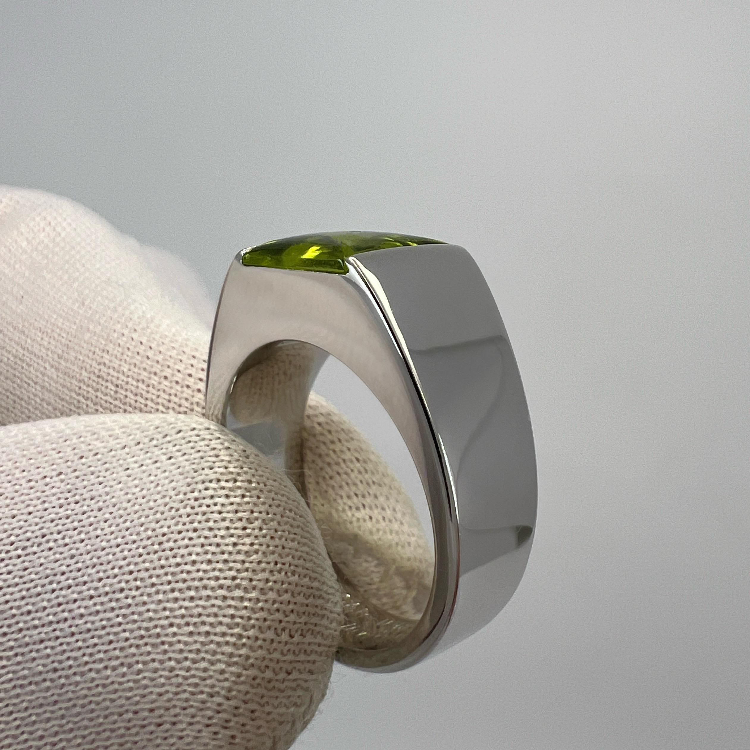 Vintage Cartier Vivid Green Peridot 18k White Gold Large Tank Band Solo Ring 50 For Sale 2