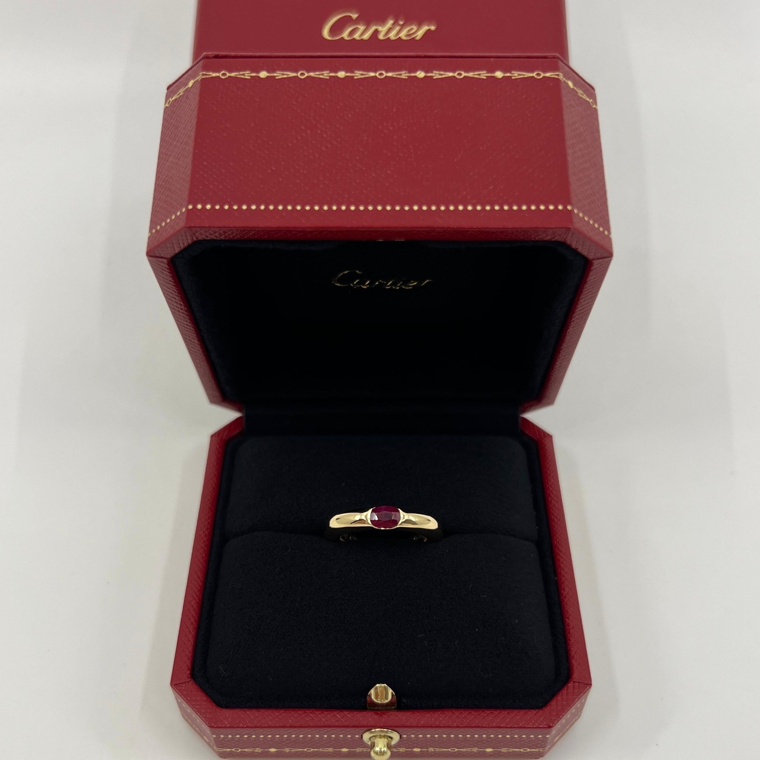 Vintage Cartier Vivid Red Ruby Ellipse 18k Yellow Gold Oval Cut Solitaire Ring 7 en vente 5