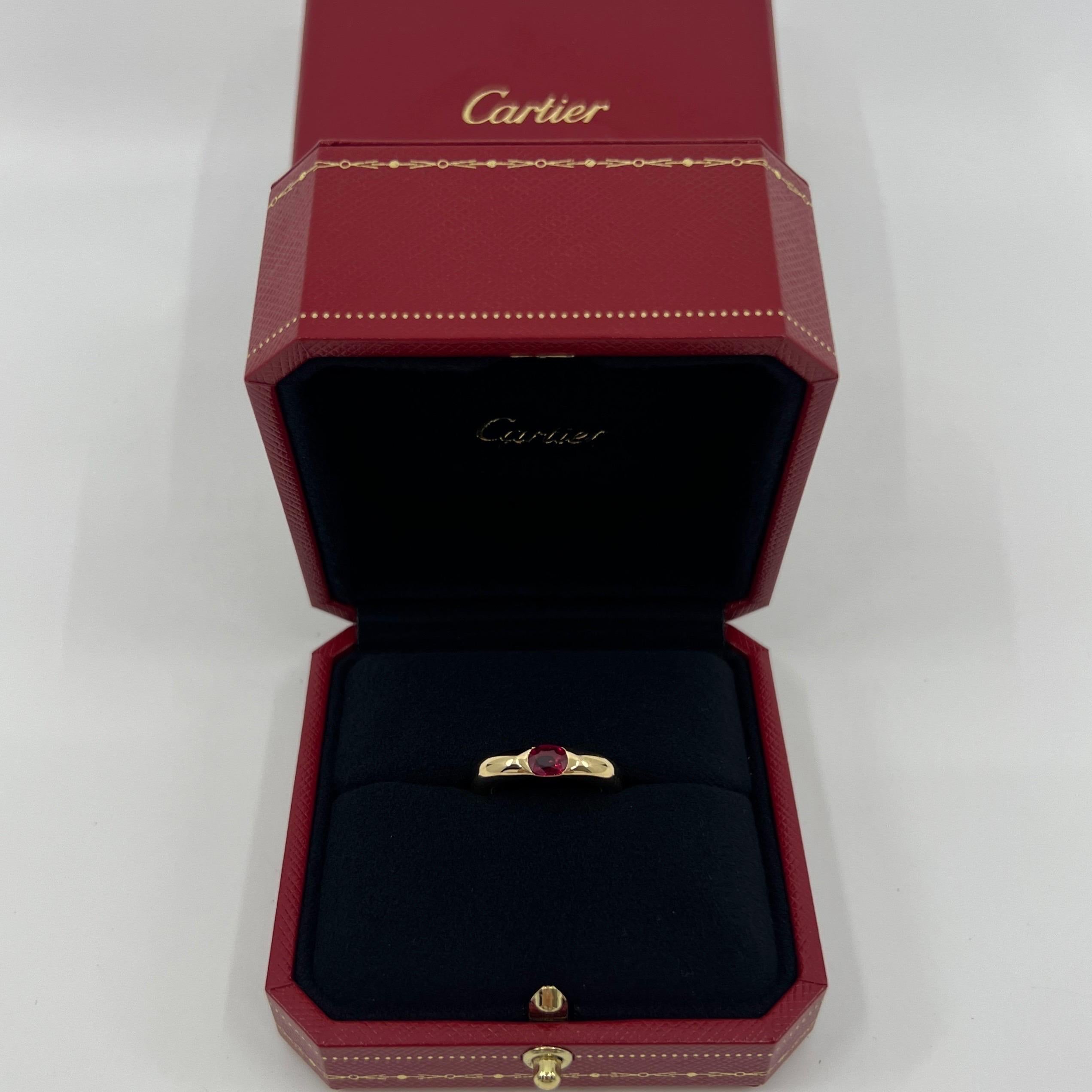 Vintage Cartier Vivid Red Ruby Ellipse 18k Yellow Gold Oval Cut Solitaire Ring 4