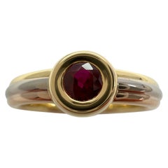 Vintage Cartier Vivid Ruby Round 18k Tricolour Multi Tone Gold Solitaire Ring 51
