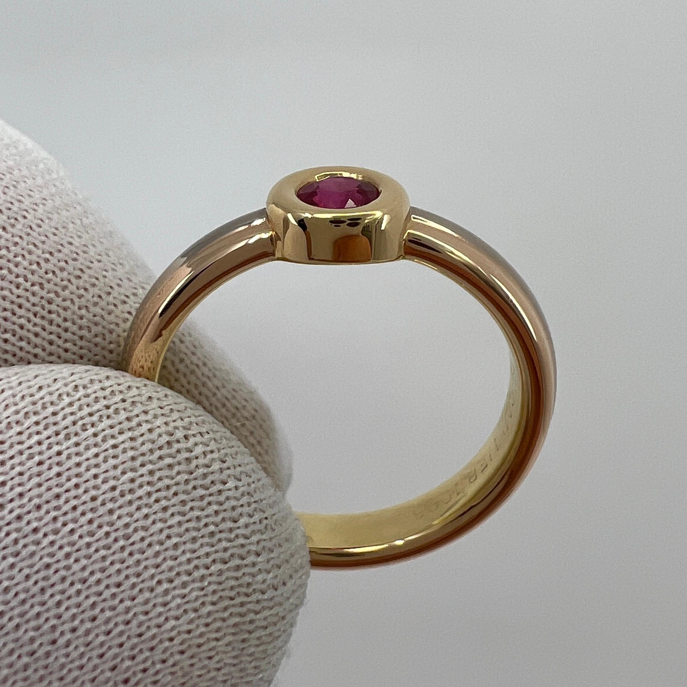 Round Cut Vintage Cartier Vivid Ruby Round 18k Tricolour Multi Tone Gold Solitaire Ring