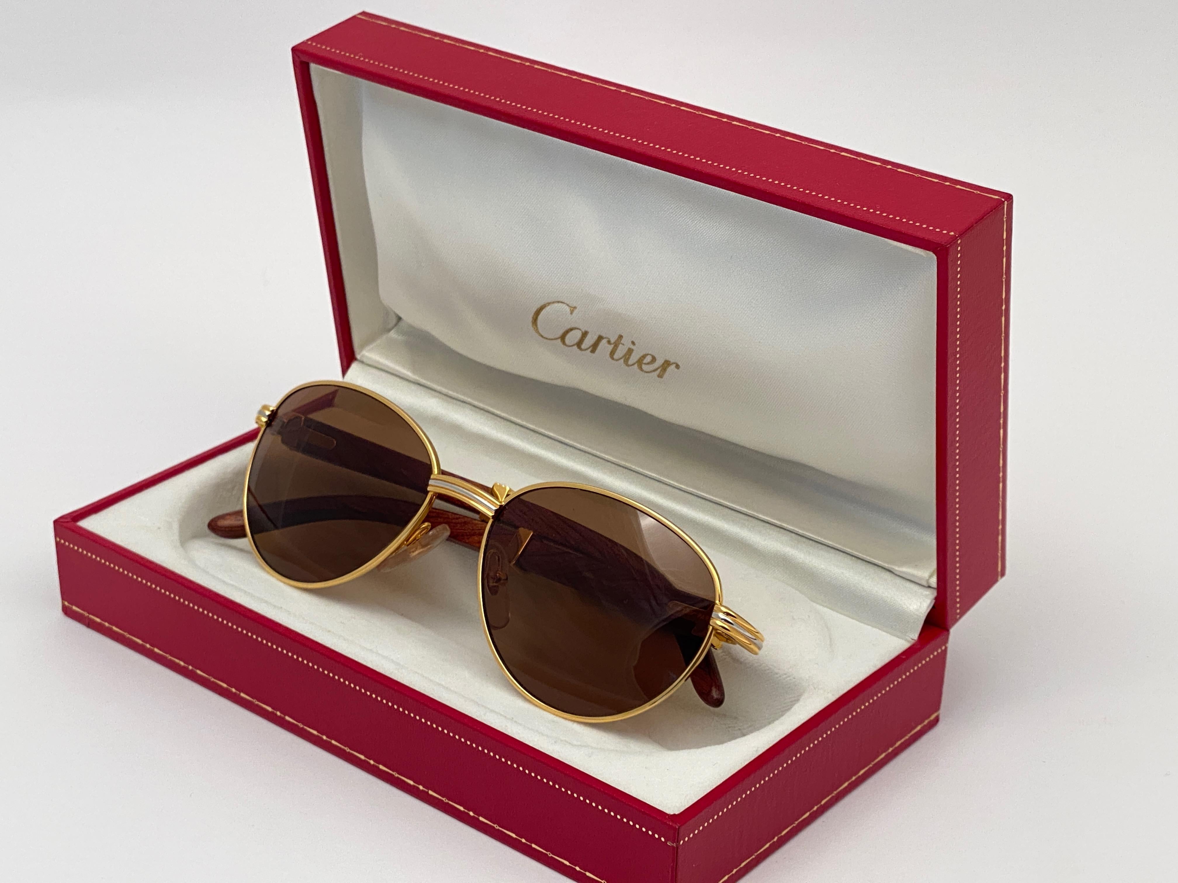 Gafas de sol Vintage Cartier Wood Auteuil 52mm Oro y Madera Preciosa Lente Marrón en venta 5