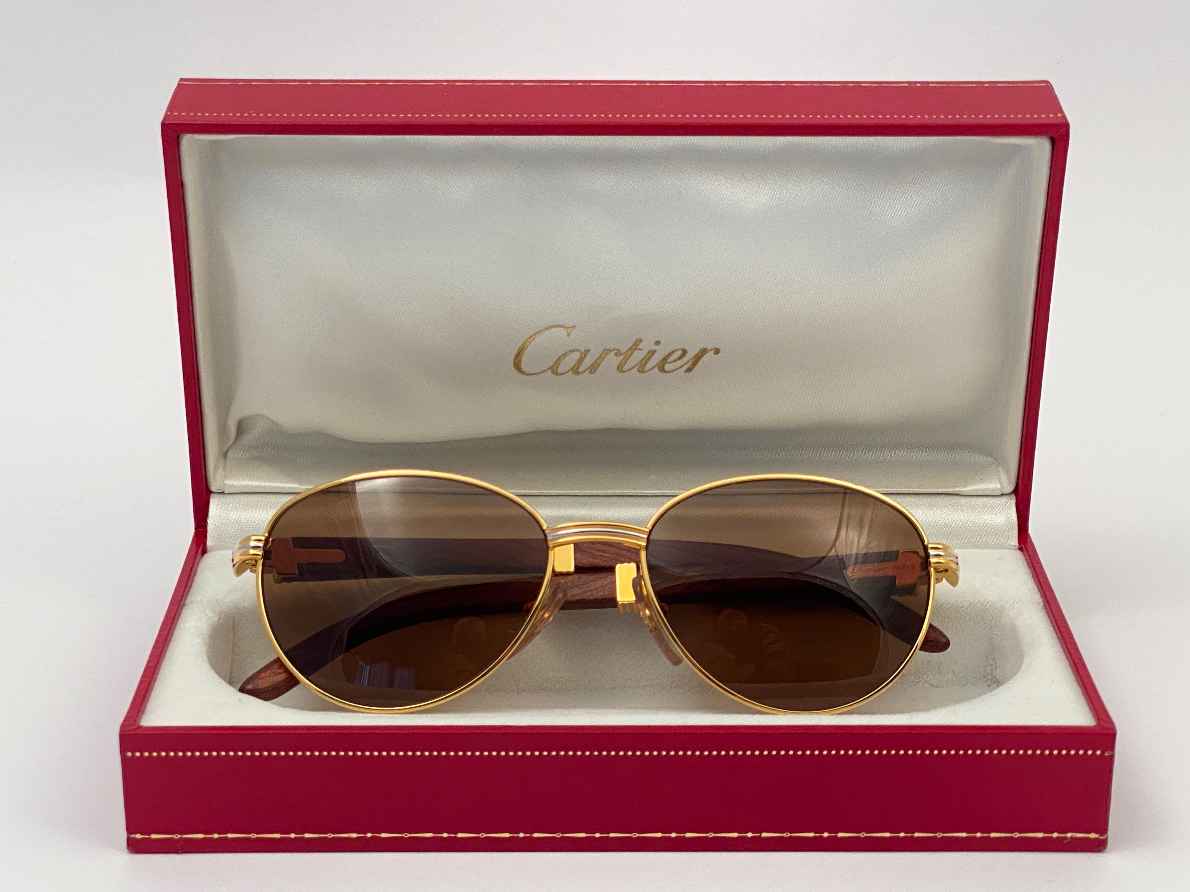 Gafas de sol Vintage Cartier Wood Auteuil 52mm Oro y Madera Preciosa Lente Marrón en Excelente estado para la venta en Baleares, Baleares