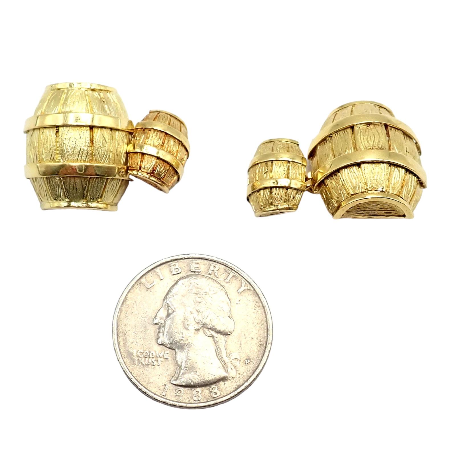 Vintage Cartier Yellow Gold Barrel Cufflinks in vendita 3