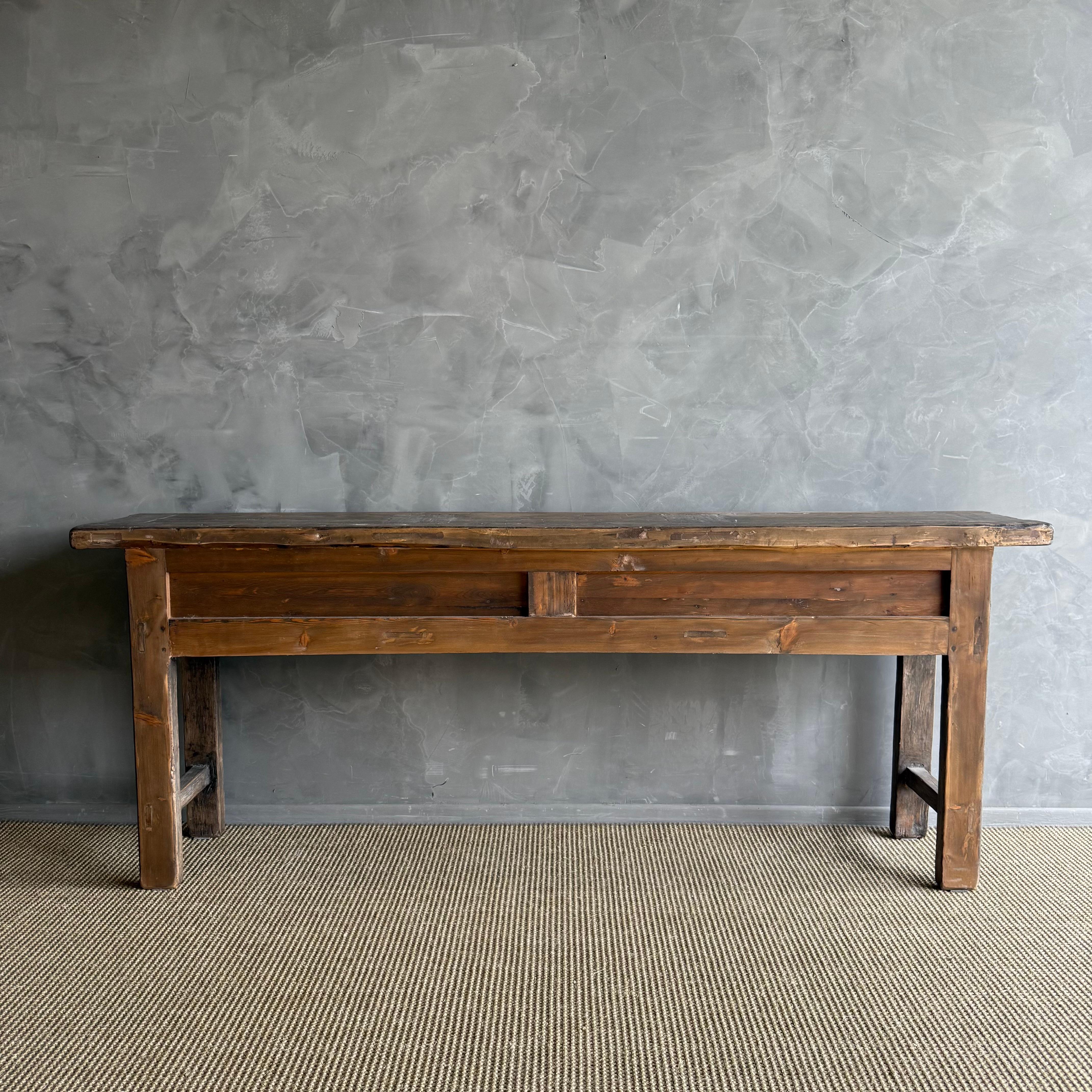 Vintage Carved 4 Drawer Console with Carvings For Sale 14
