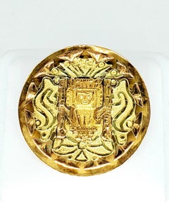 Vintage Carved Aztec Mayan Yellow and Green Gold Brooch Pin 18 Karat Gold