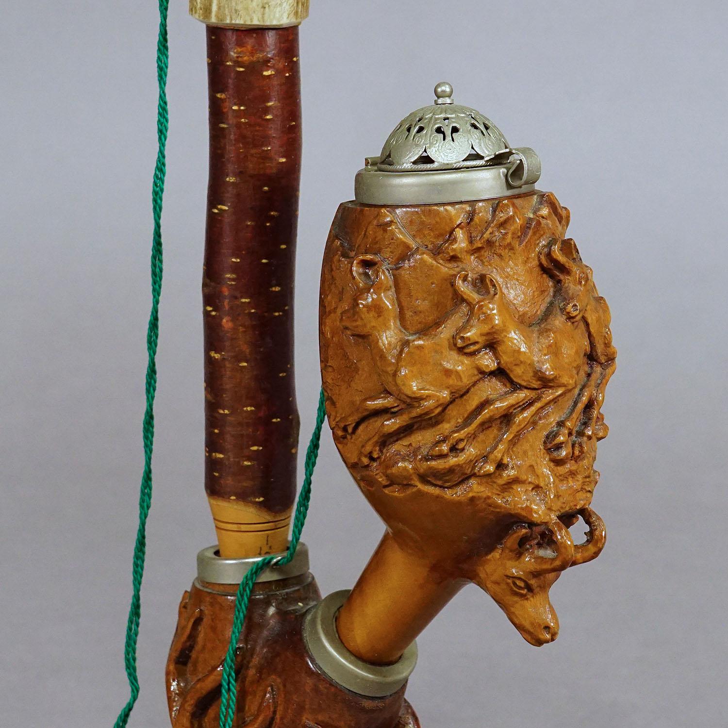 Vintage Carved Black Forest Tobacco Pipe with Stag and Chamois In Good Condition In Berghuelen, DE