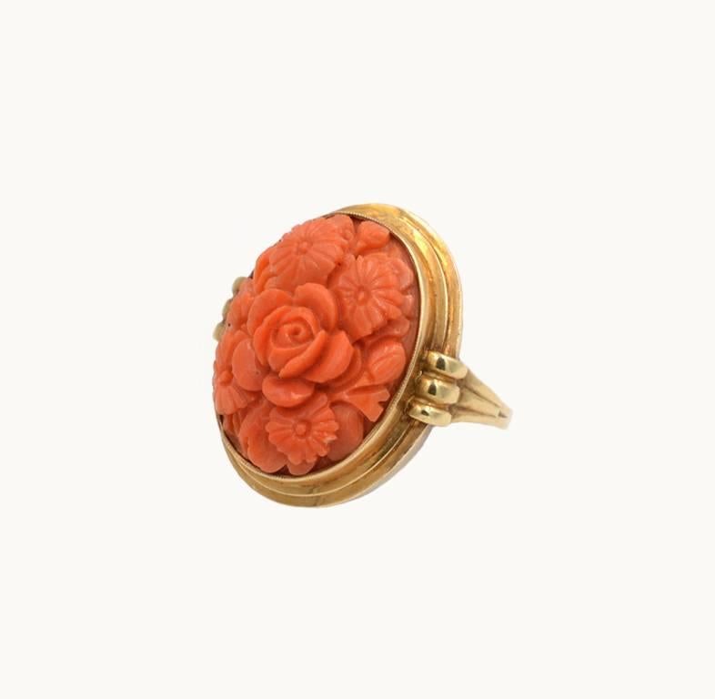 Women's Vintage Carved Coral and 14 Karat Gold Ring For Sale
