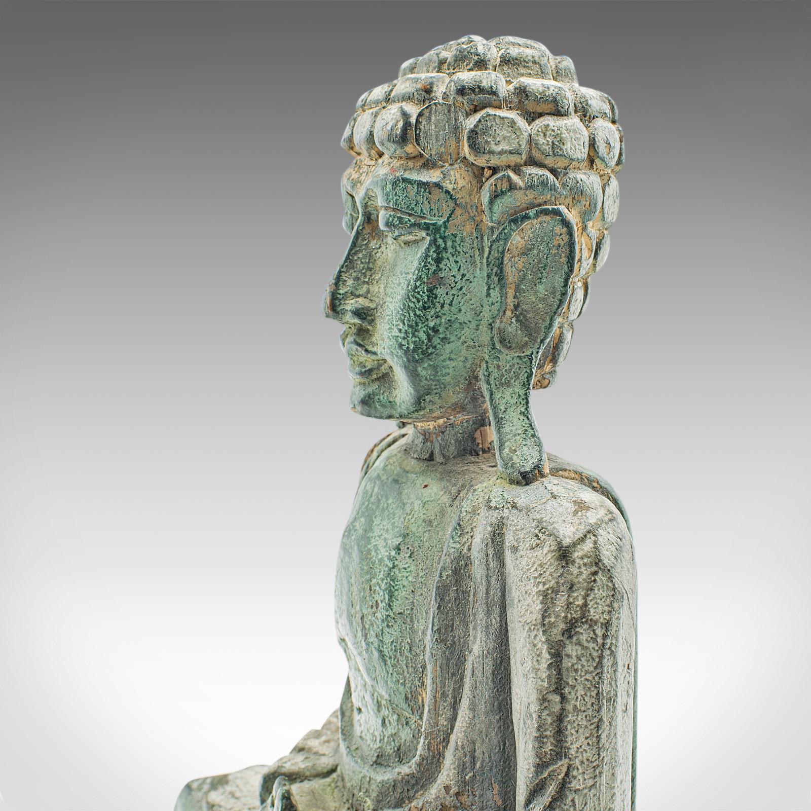Pino Divinità intagliata d'epoca, orientale, pino bronzato, figura di Buddha, Art of C. 1930 in vendita