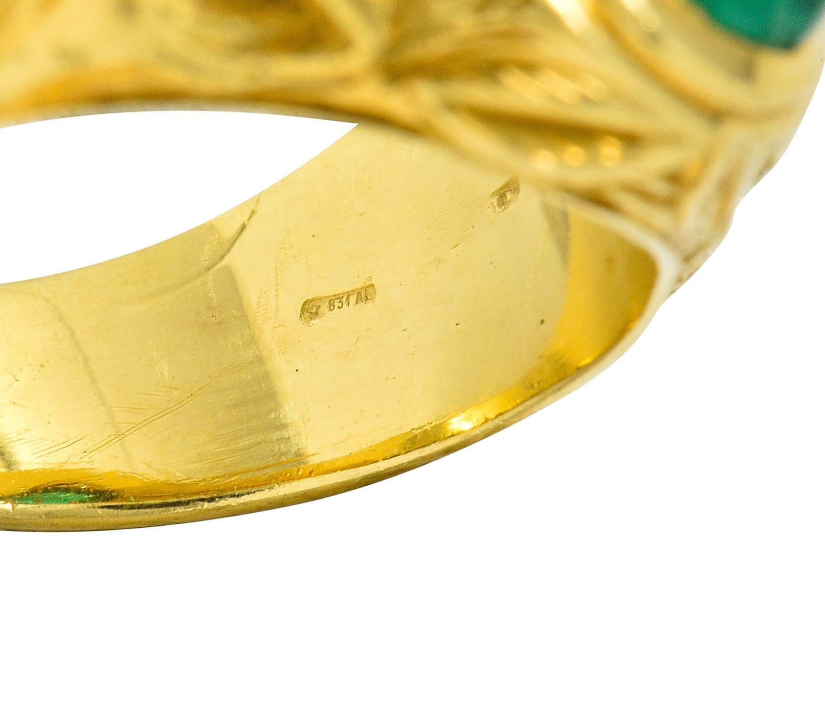 Vintage Carved Emerald 18 Karat Gold Green Man Men’s Unisex Ring 4