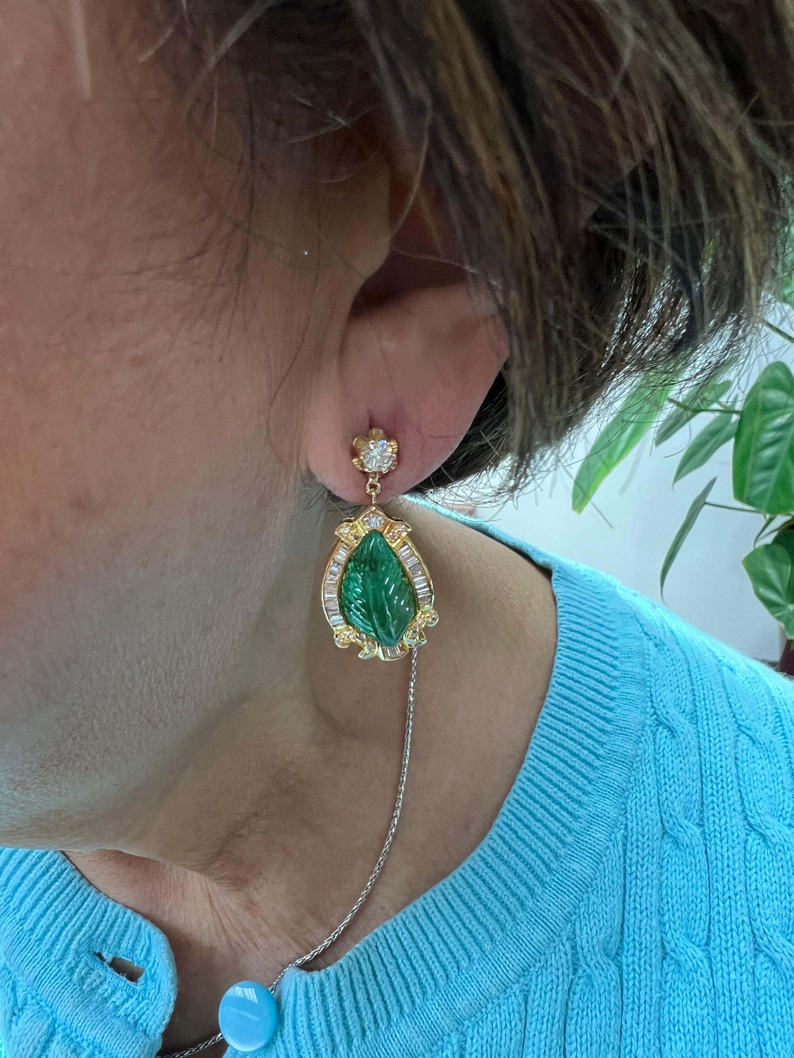 Vintage Carved Emerald Diamond Gold Earrings For Sale 2