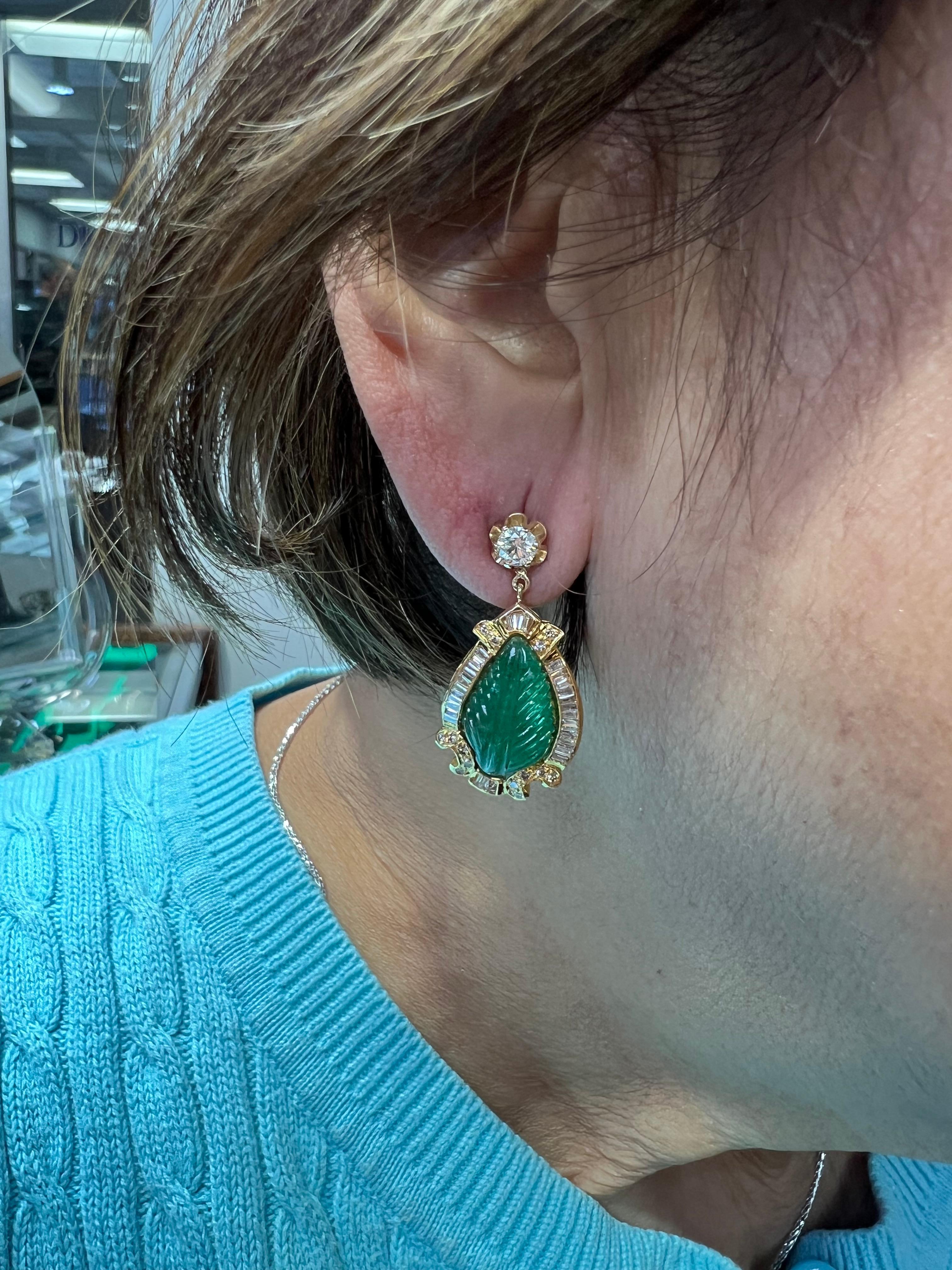 Vintage Carved Emerald Diamond Gold Earrings For Sale 3