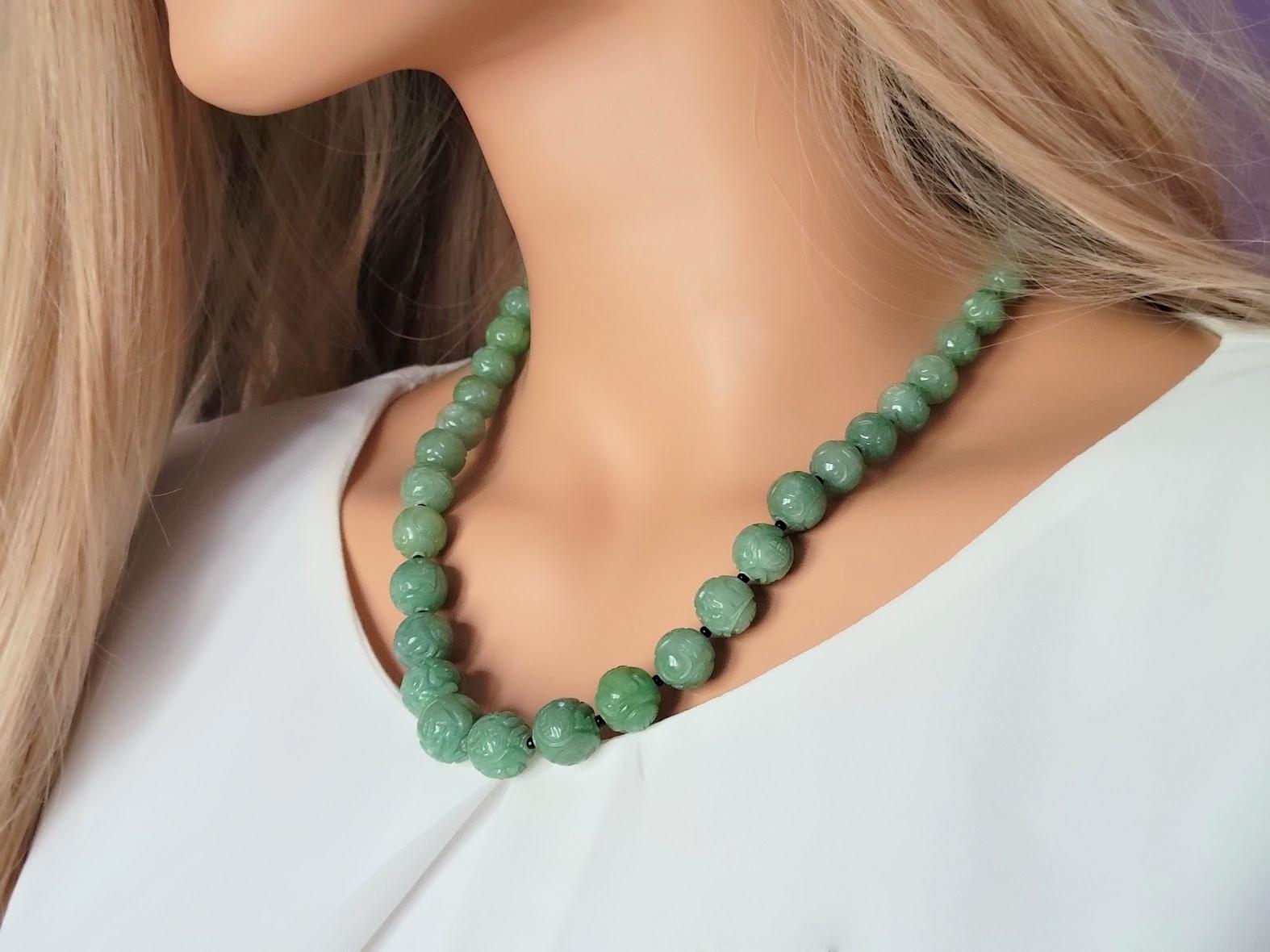 Art Deco Vintage Carved Jade Shou Beads Necklace