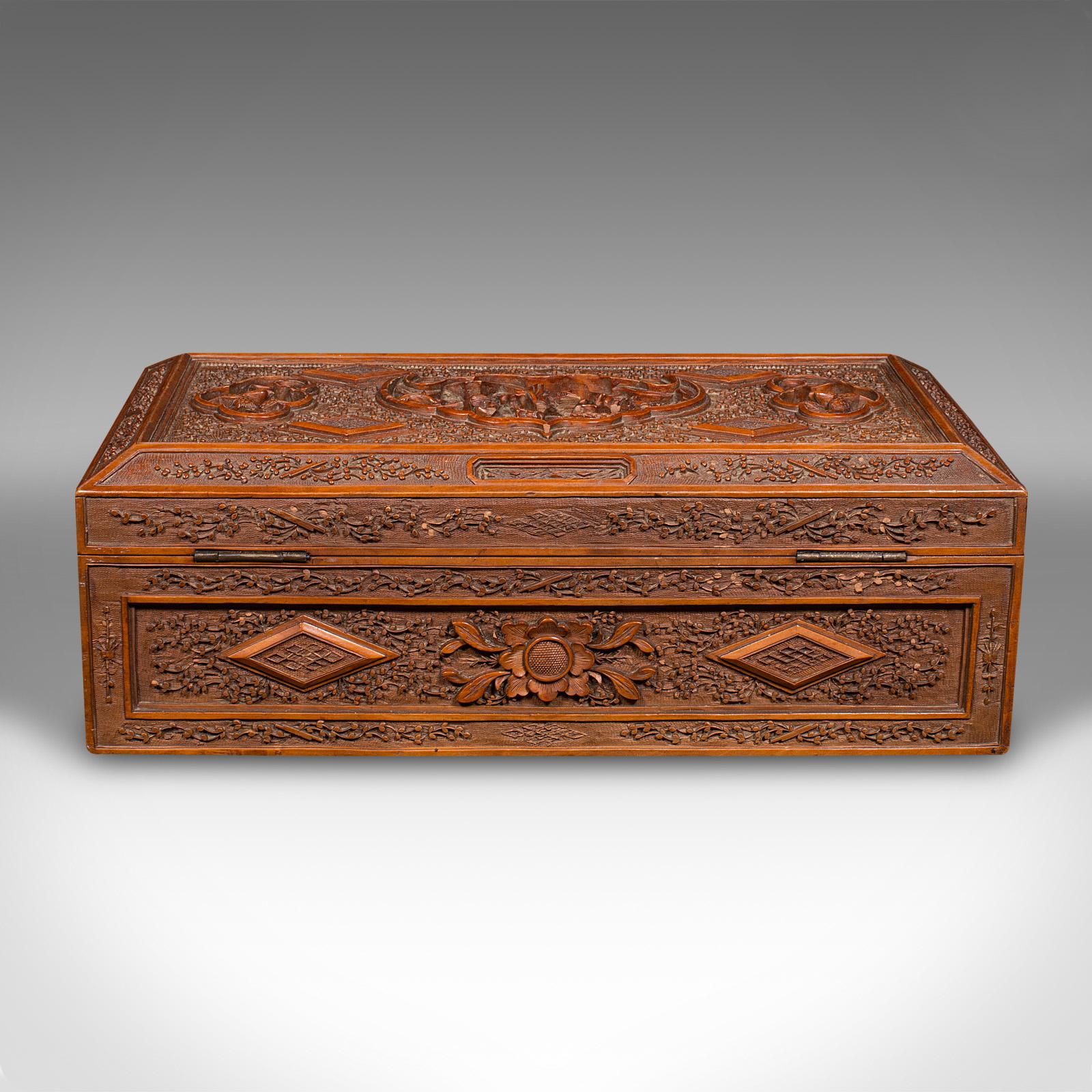 Vintage Carved Keepsake Case, Chinese, Satinwood, Decorative Box, Circa 1950 In Good Condition For Sale In Hele, Devon, GB